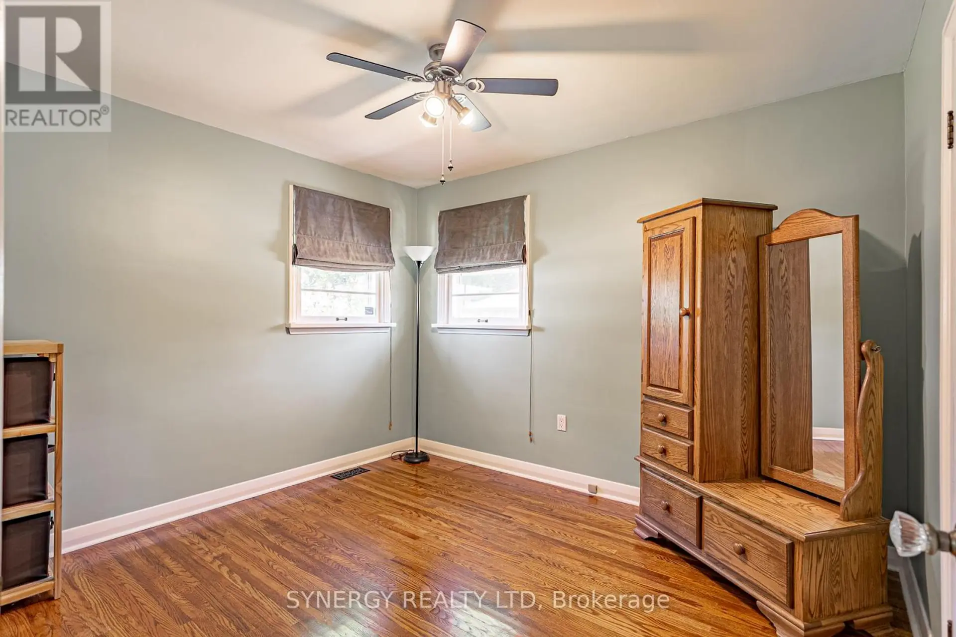 227 STERLING STREET - Image 10
