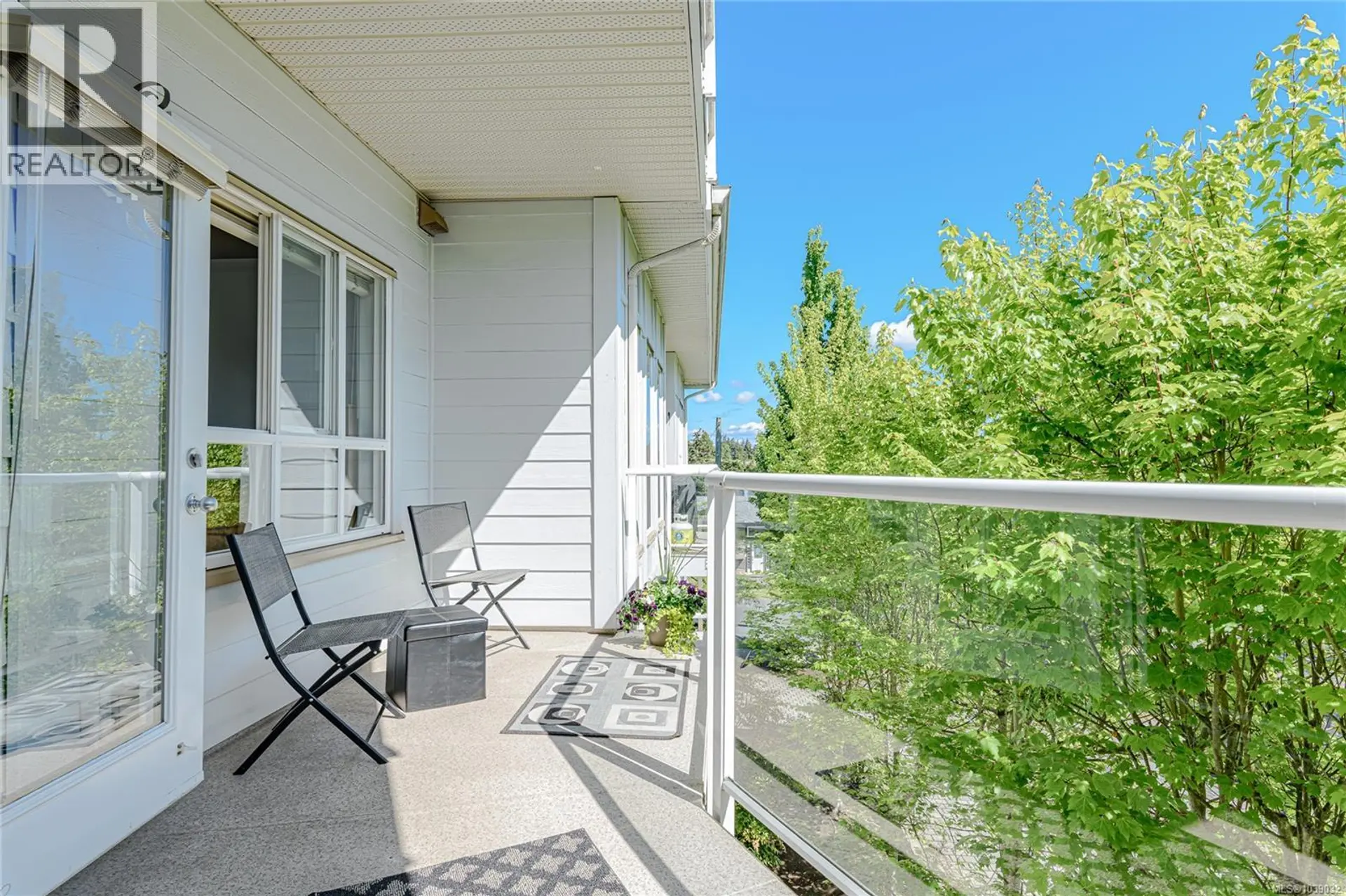 #205 3915 Carey Rd - Image 8