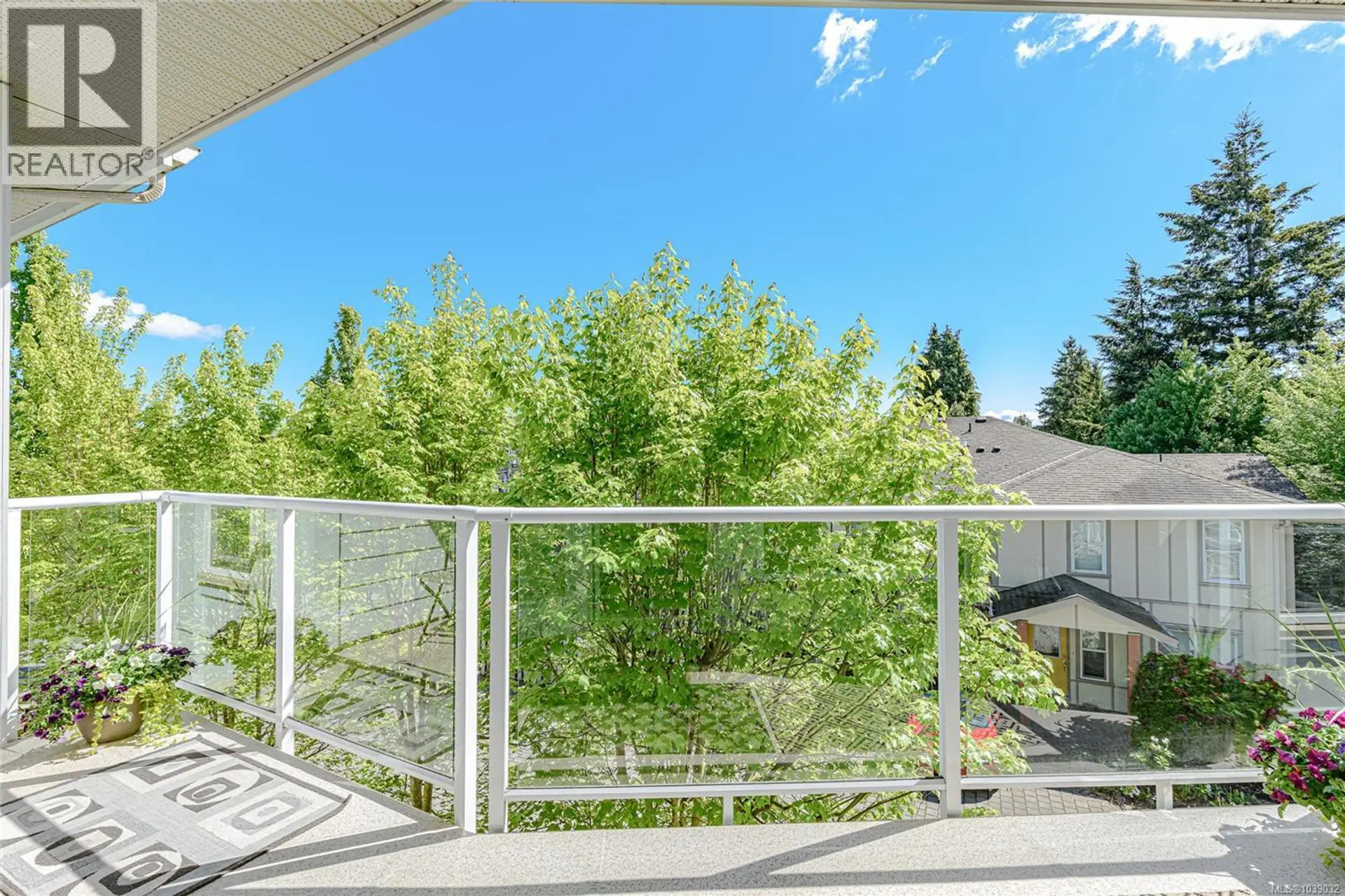 #205 3915 Carey Rd - Image 7