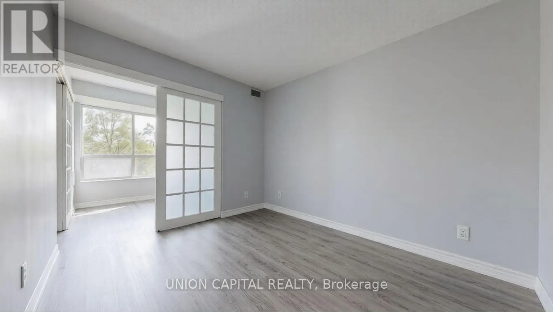 #217 3 ELLESMERE STREET - Image 8
