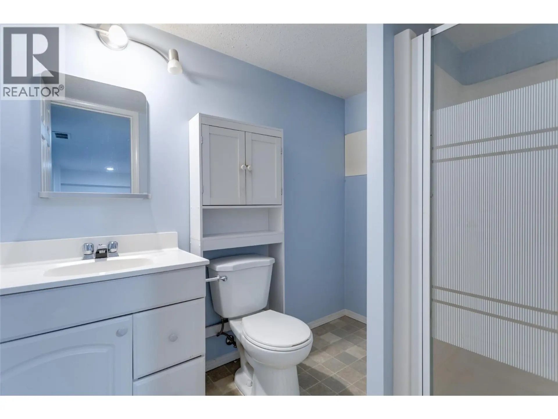 #115 133 Wyndham Crescent - Image 17
