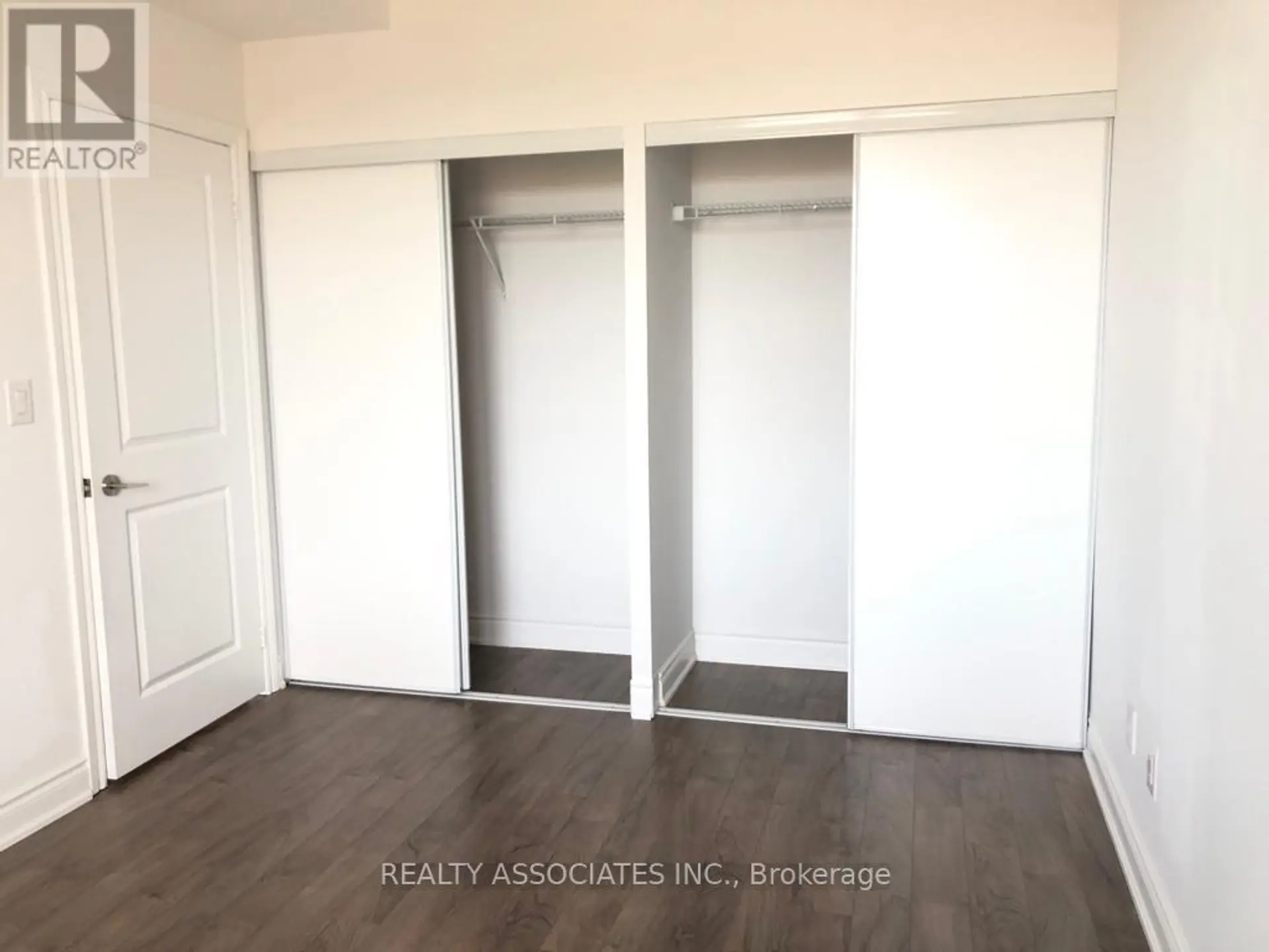 #1020 277 SOUTH PARK ROAD - Image 10