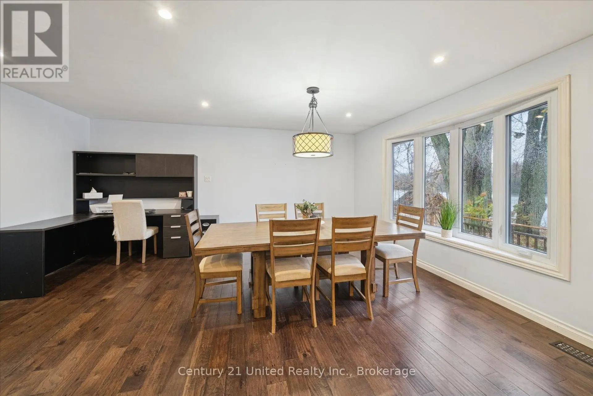 266 GREENWOOD ROAD - Image 11