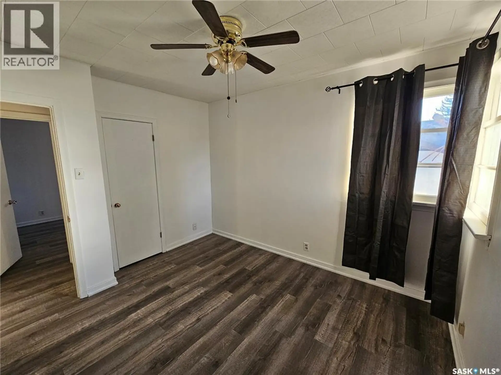 399 9th AVENUE NW - Image 8