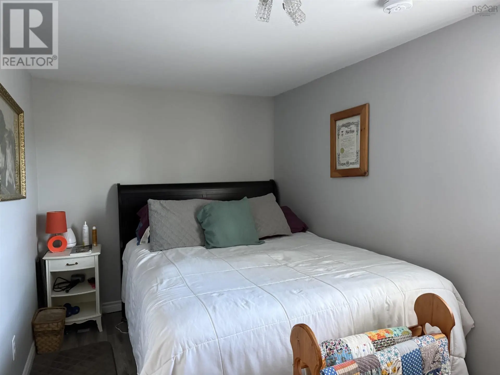 39 Coll Avenue - Image 10