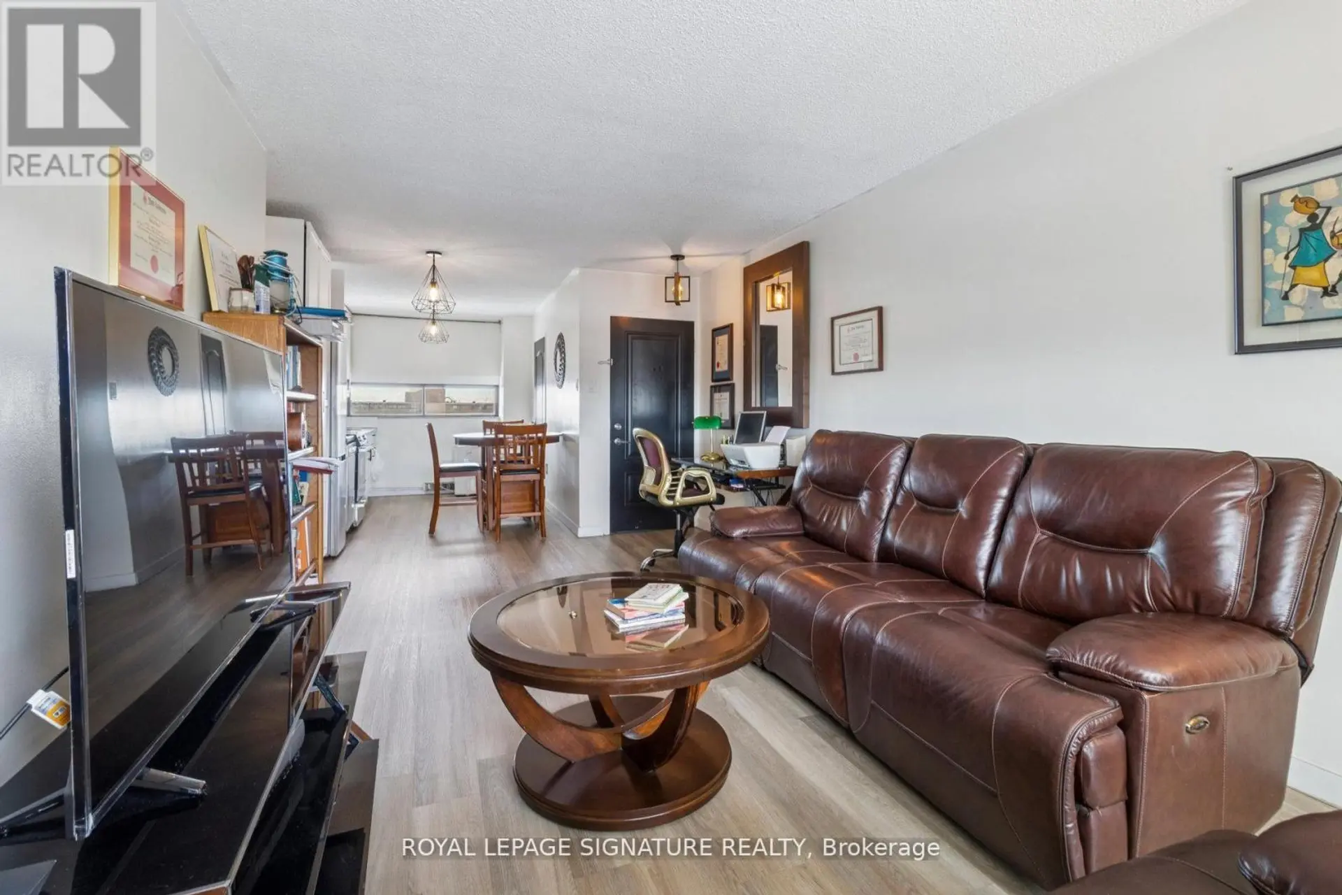 #720 4645 JANE STREET - Image 5