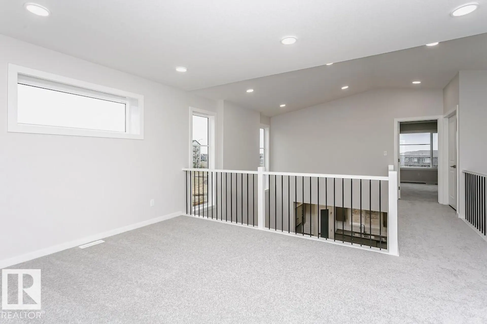 2944 65 ST SW - Image 6