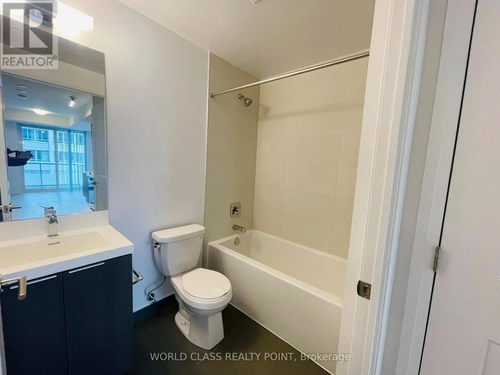 #1114 50 DUNFIELD AVENUE - Image 8
