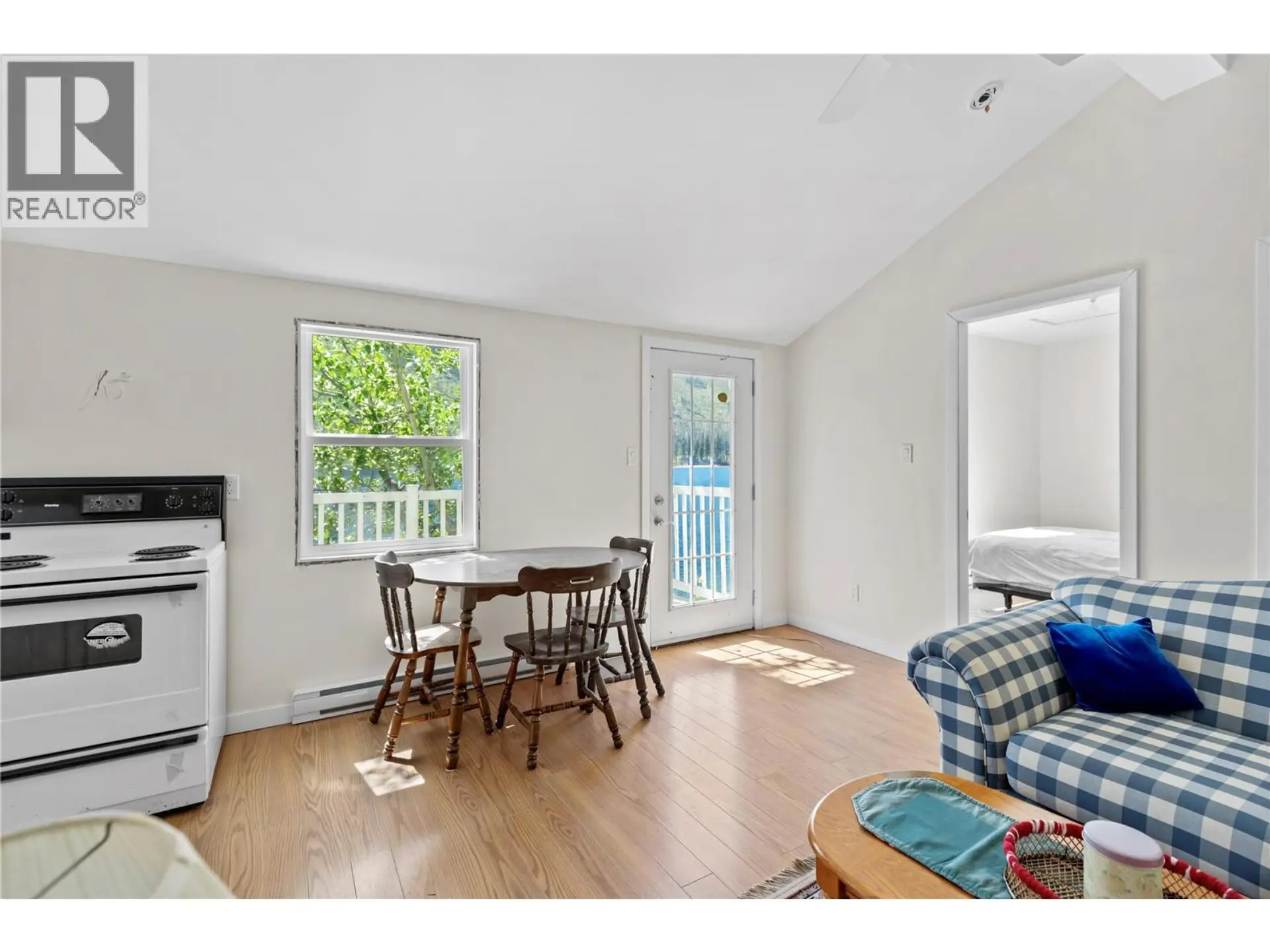 2517 Loon Lake Road - Image 11