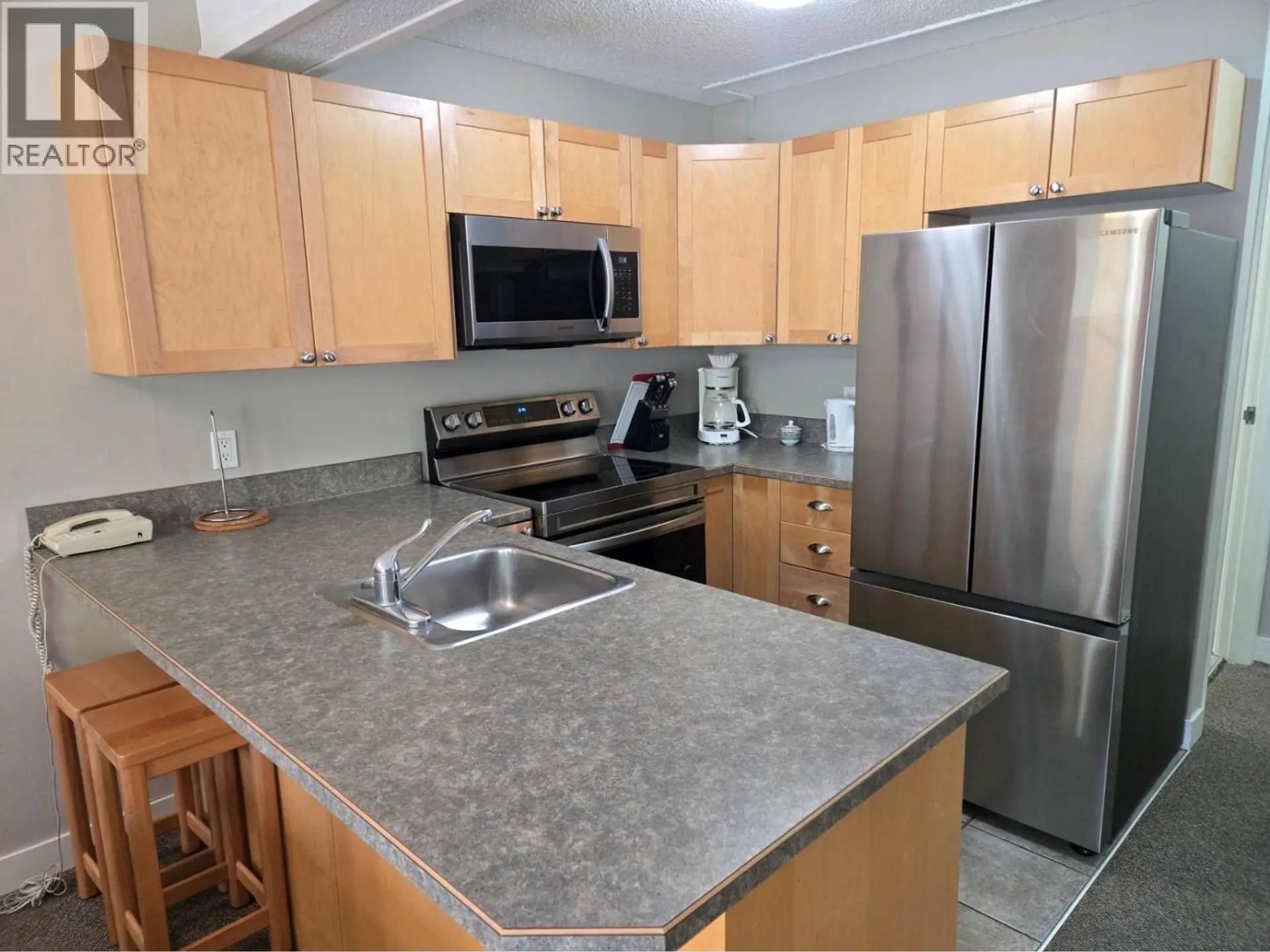 #908 2030 Panorama Drive - Image 5