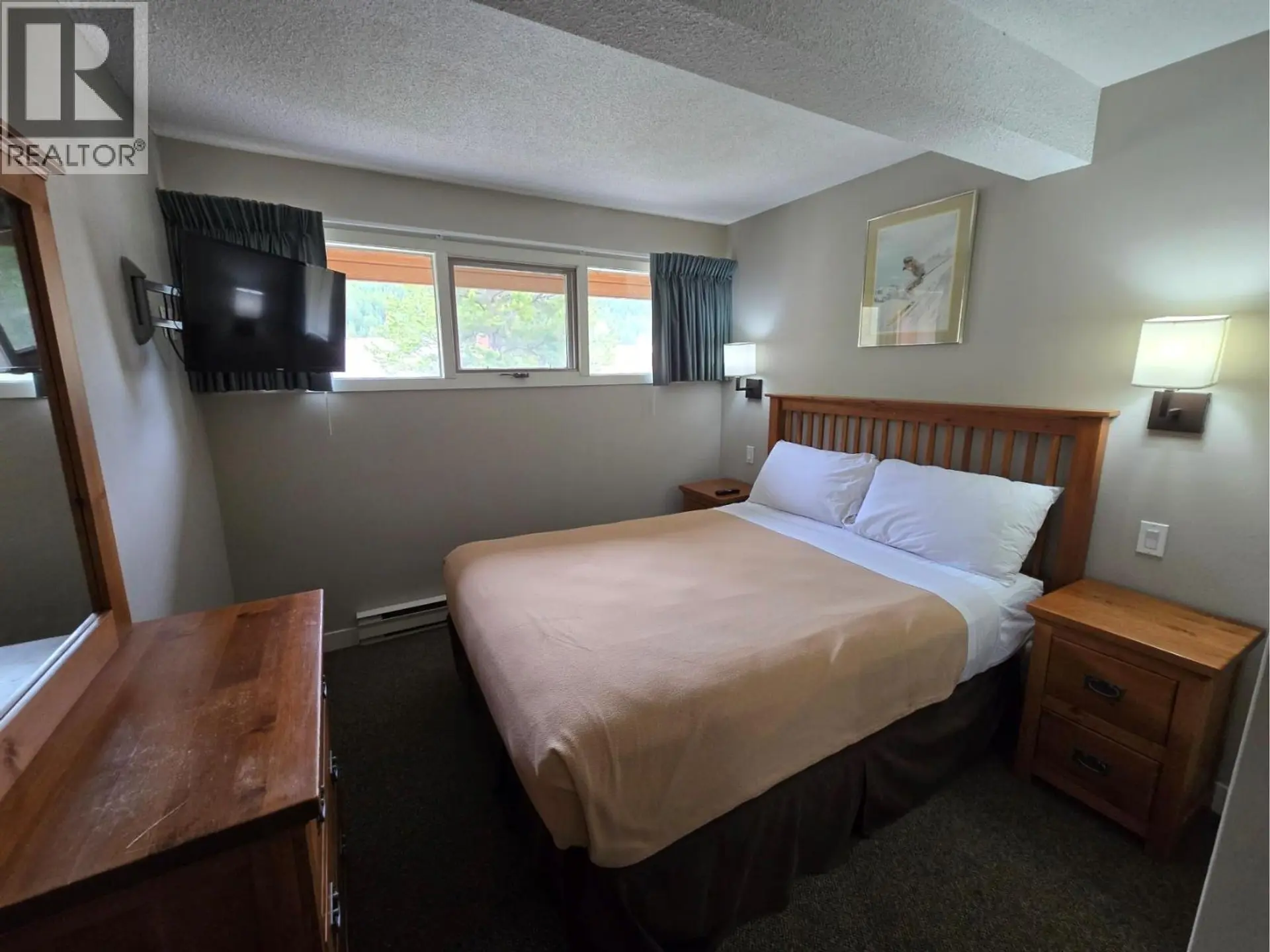 #908 2030 Panorama Drive - Image 14