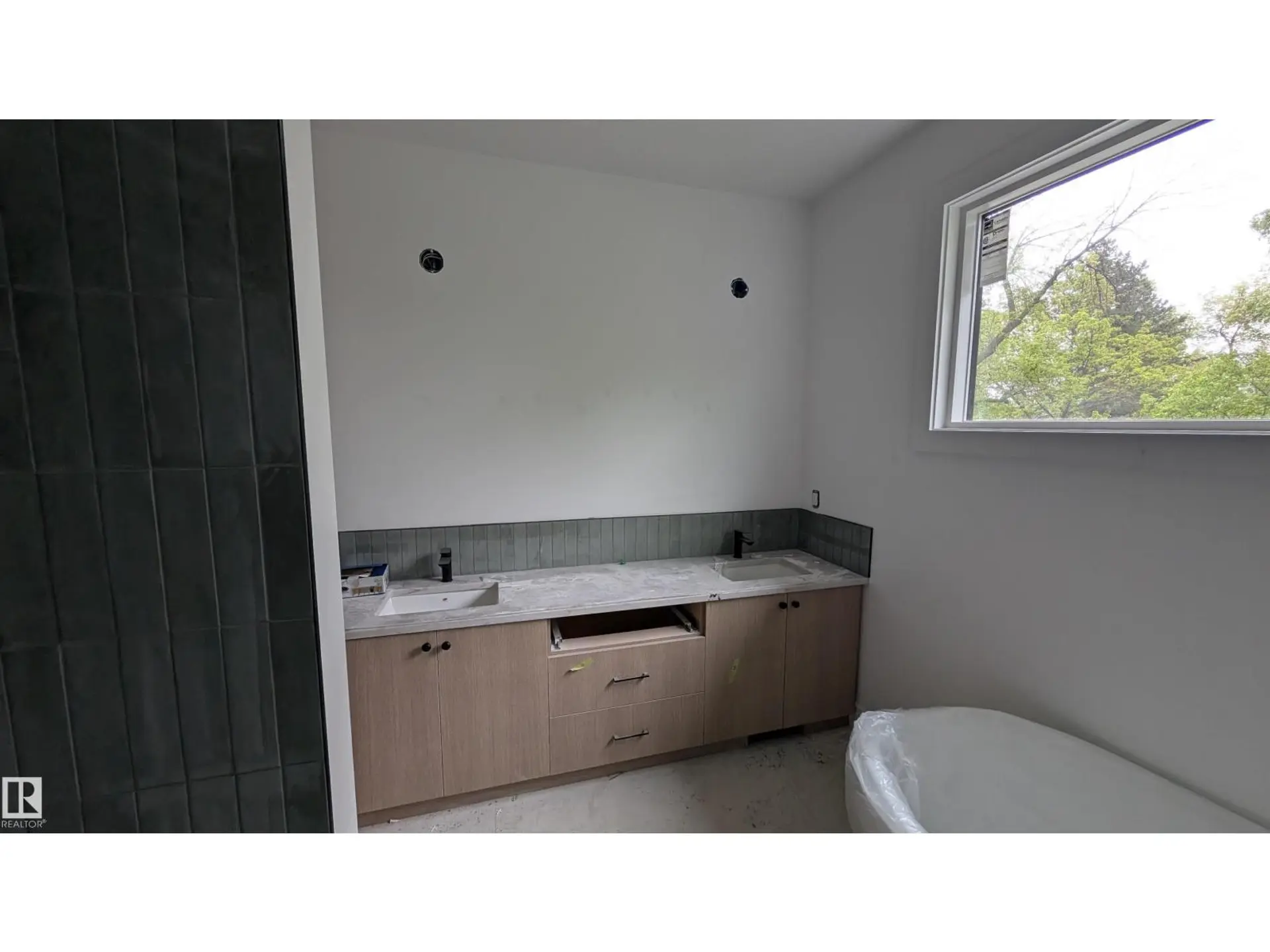 14706 103 AV NW NW - Image 9
