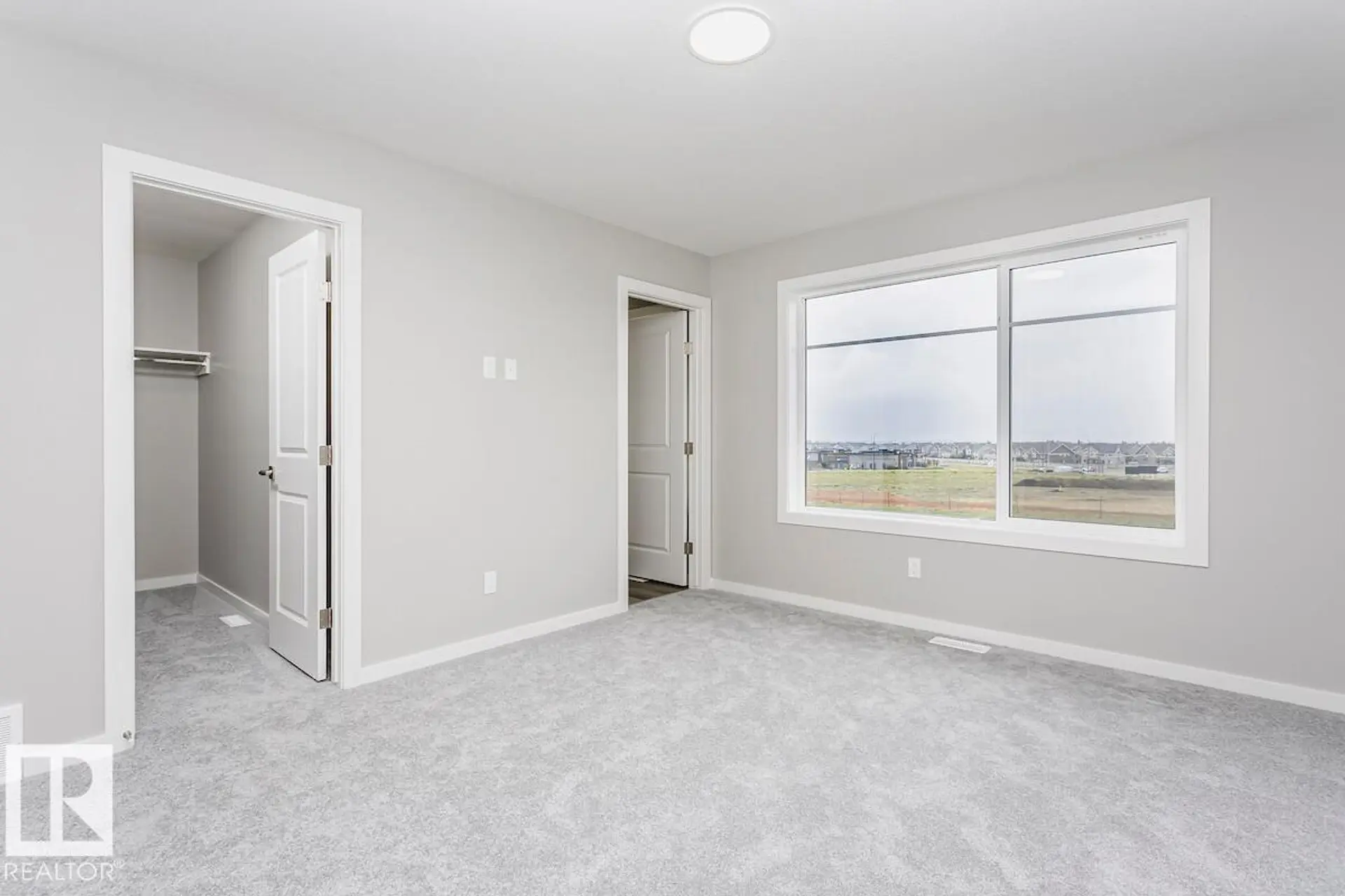 2811 62 ST SW - Image 6