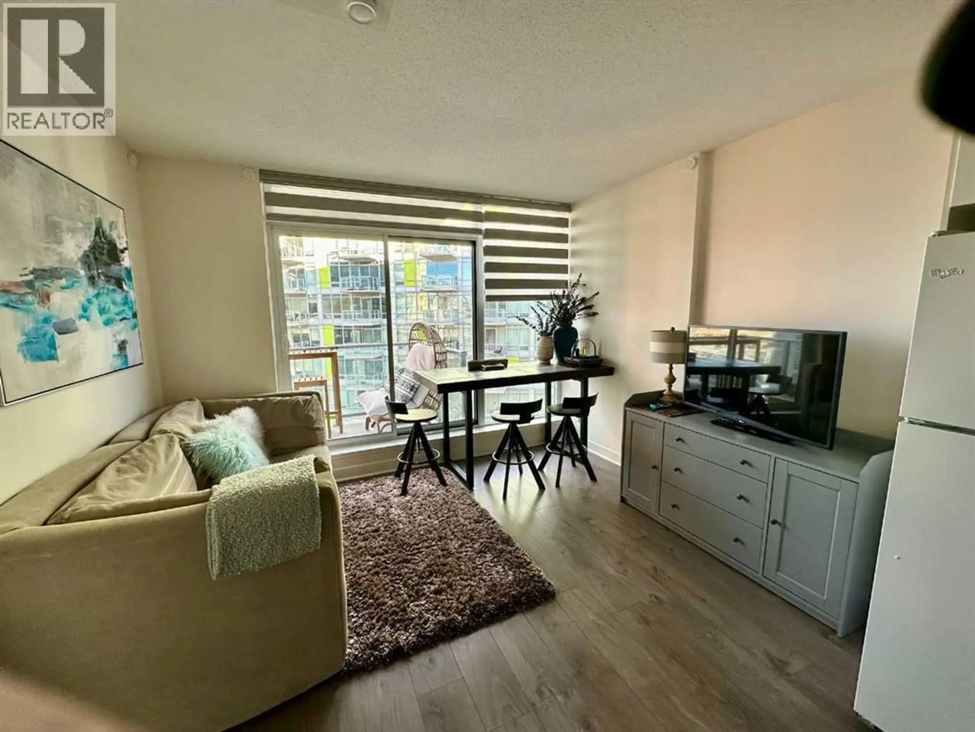 #1108 10 Brentwood Common  NW - Image 6