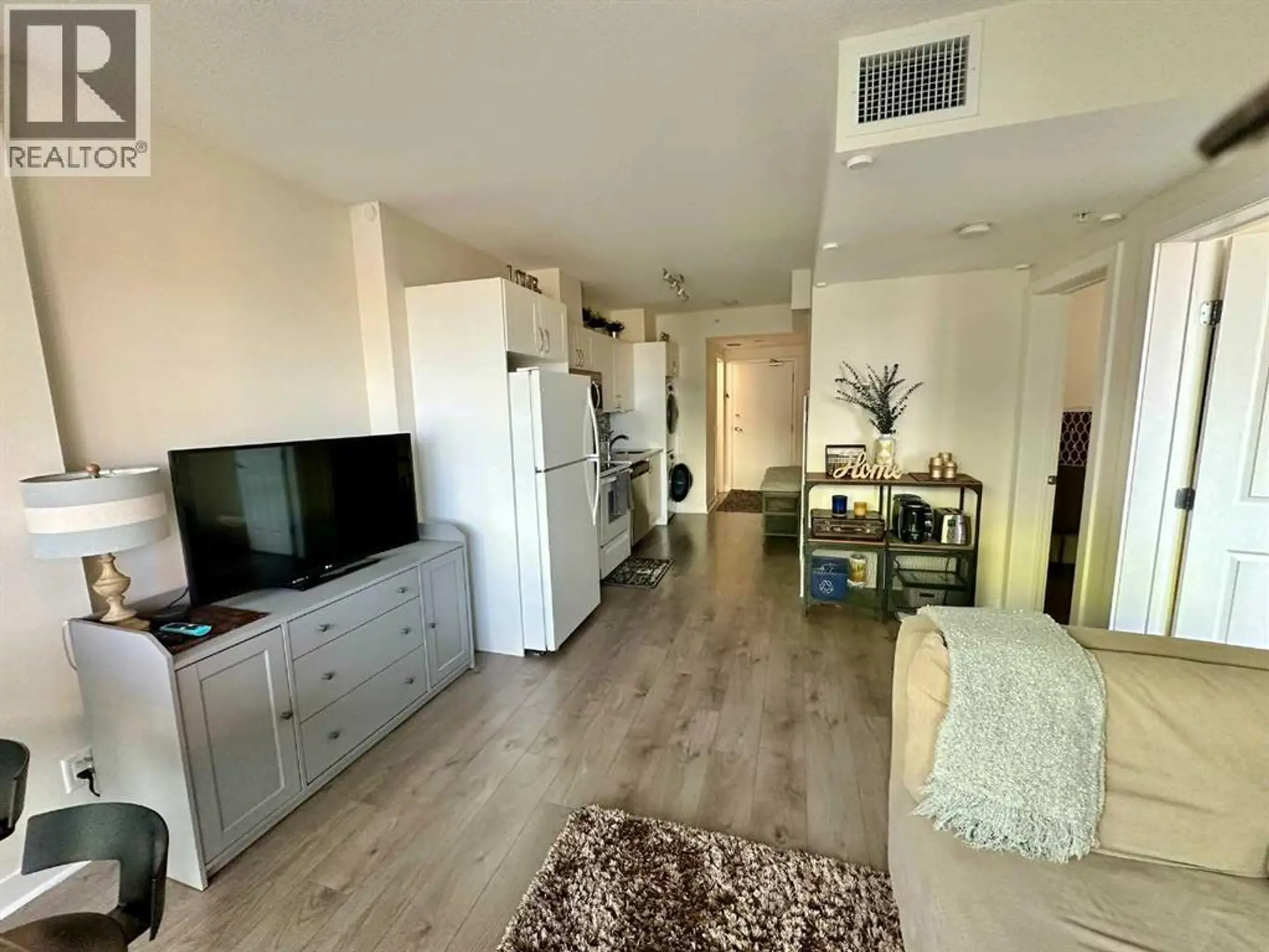 #1108 10 Brentwood Common  NW - Image 16