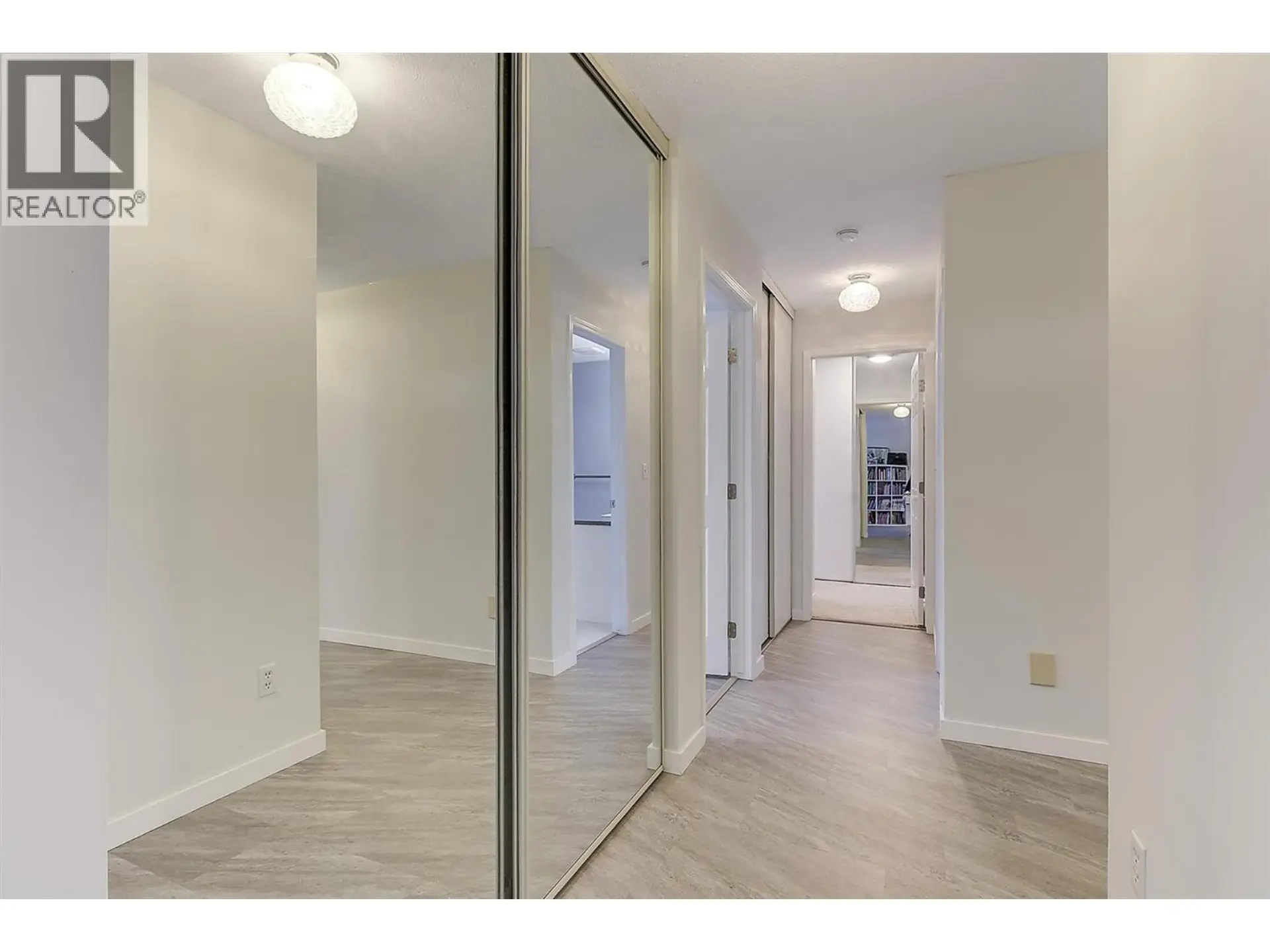 #203 1534 Lawrence Avenue - Image 10