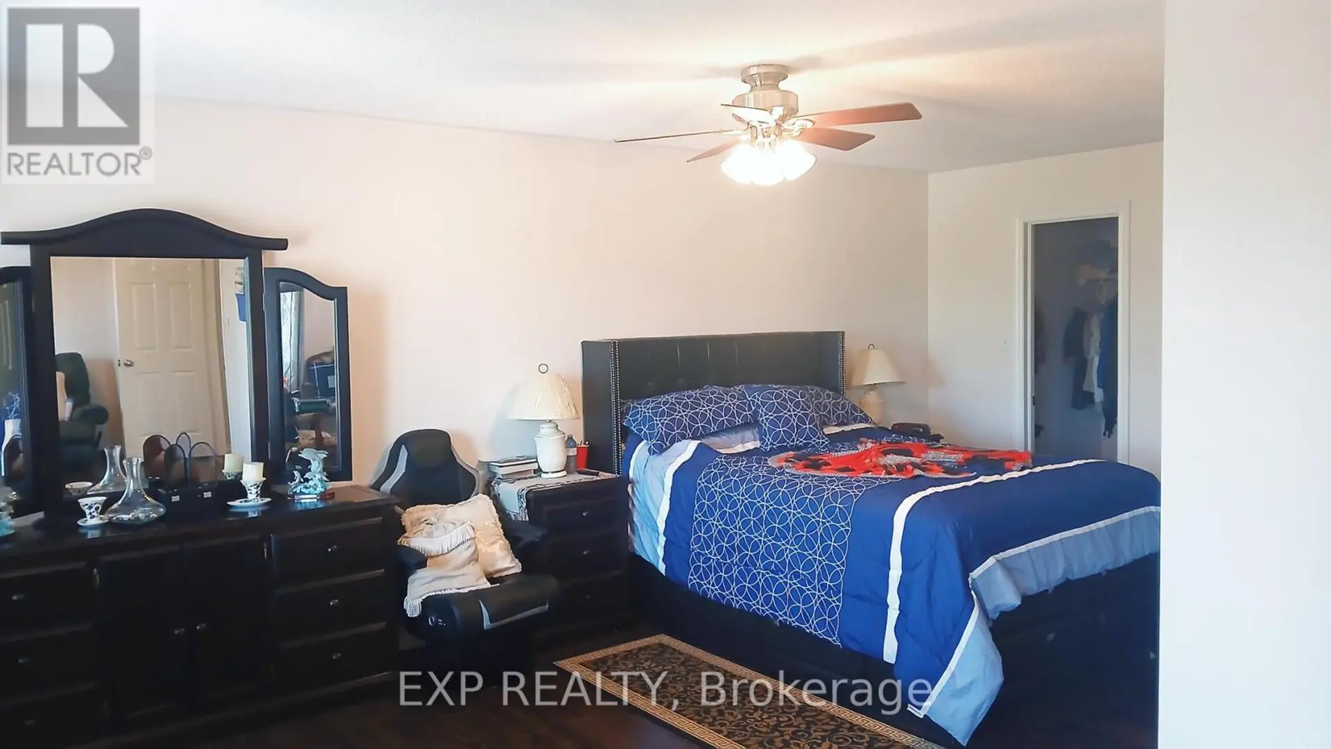 38 LIVIA HERMAN WAY - Image 13