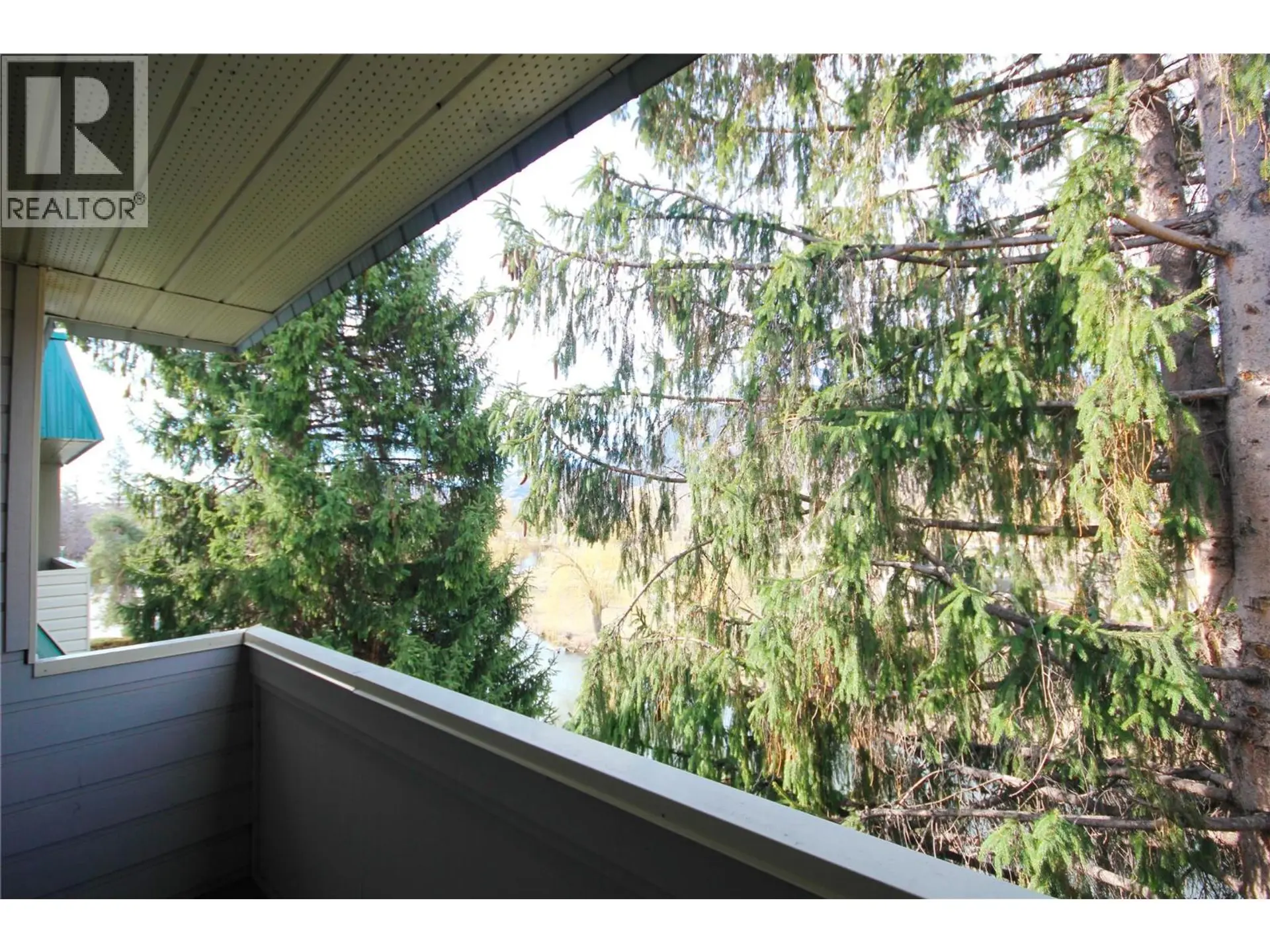 #402 150 Skaha Place - Image 17