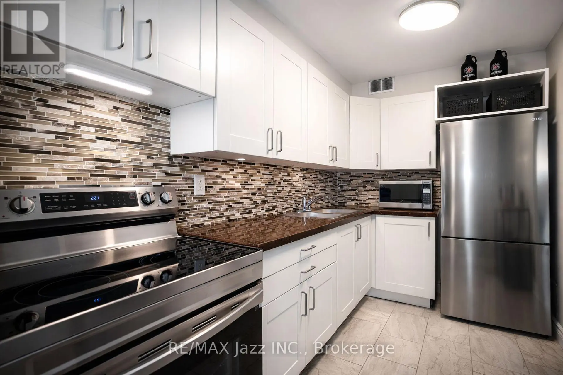 #1008 10 PARKWAY FOREST DRIVE - Image 3