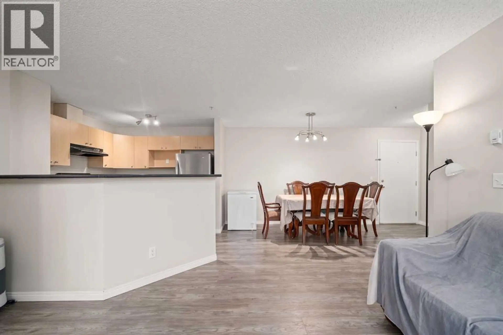 #2105 2371 Eversyde Avenue SW - Image 4