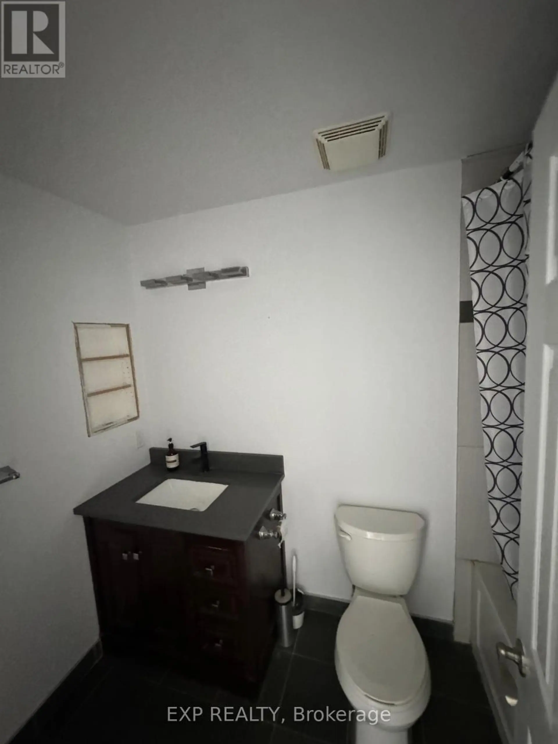 42 MANHATTAN CRESCENT - Image 10