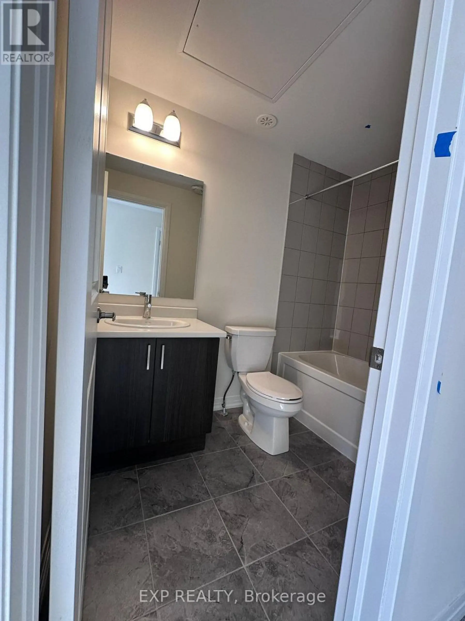 #38 30 LIBEN WAY - Image 11