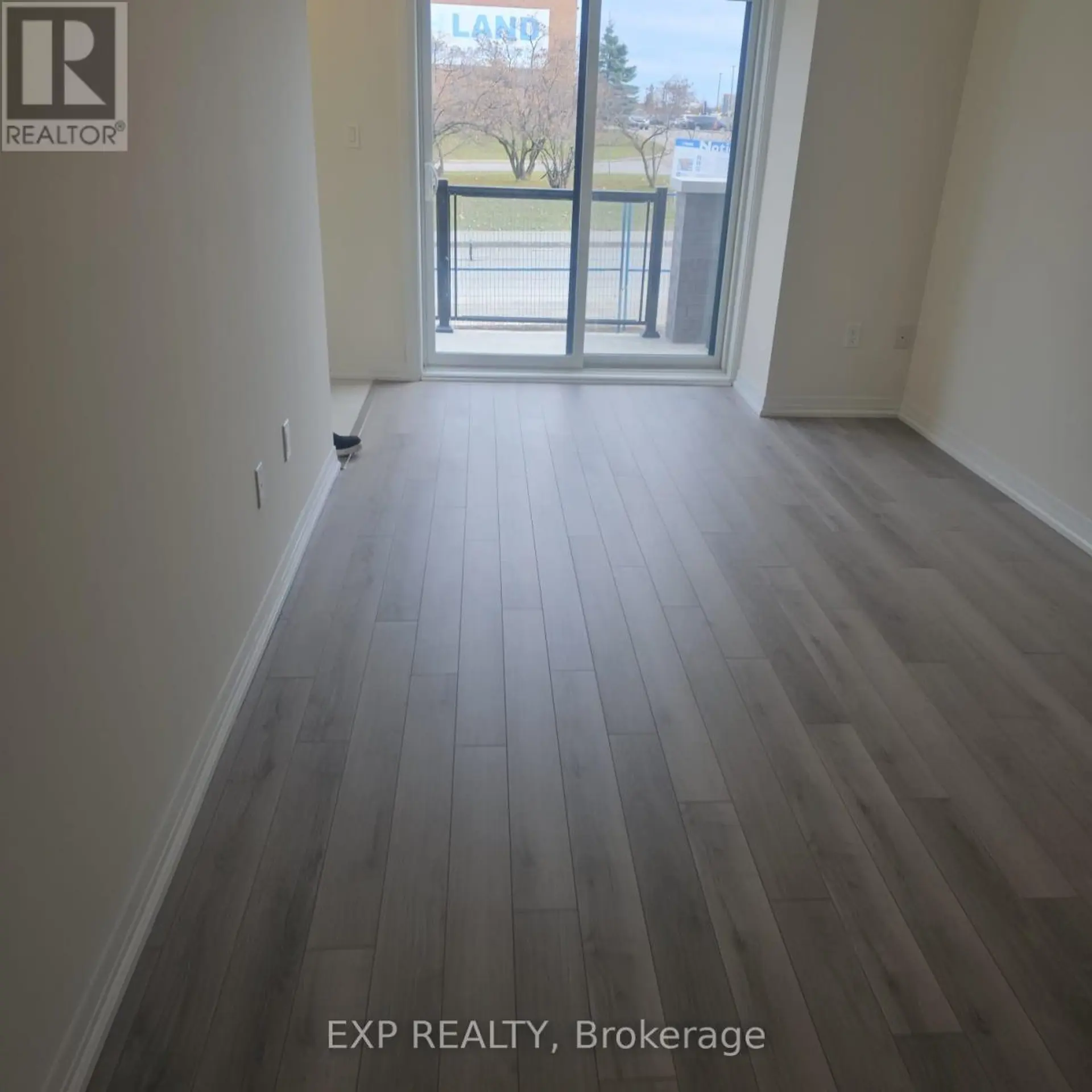 #38 30 LIBEN WAY - Image 3