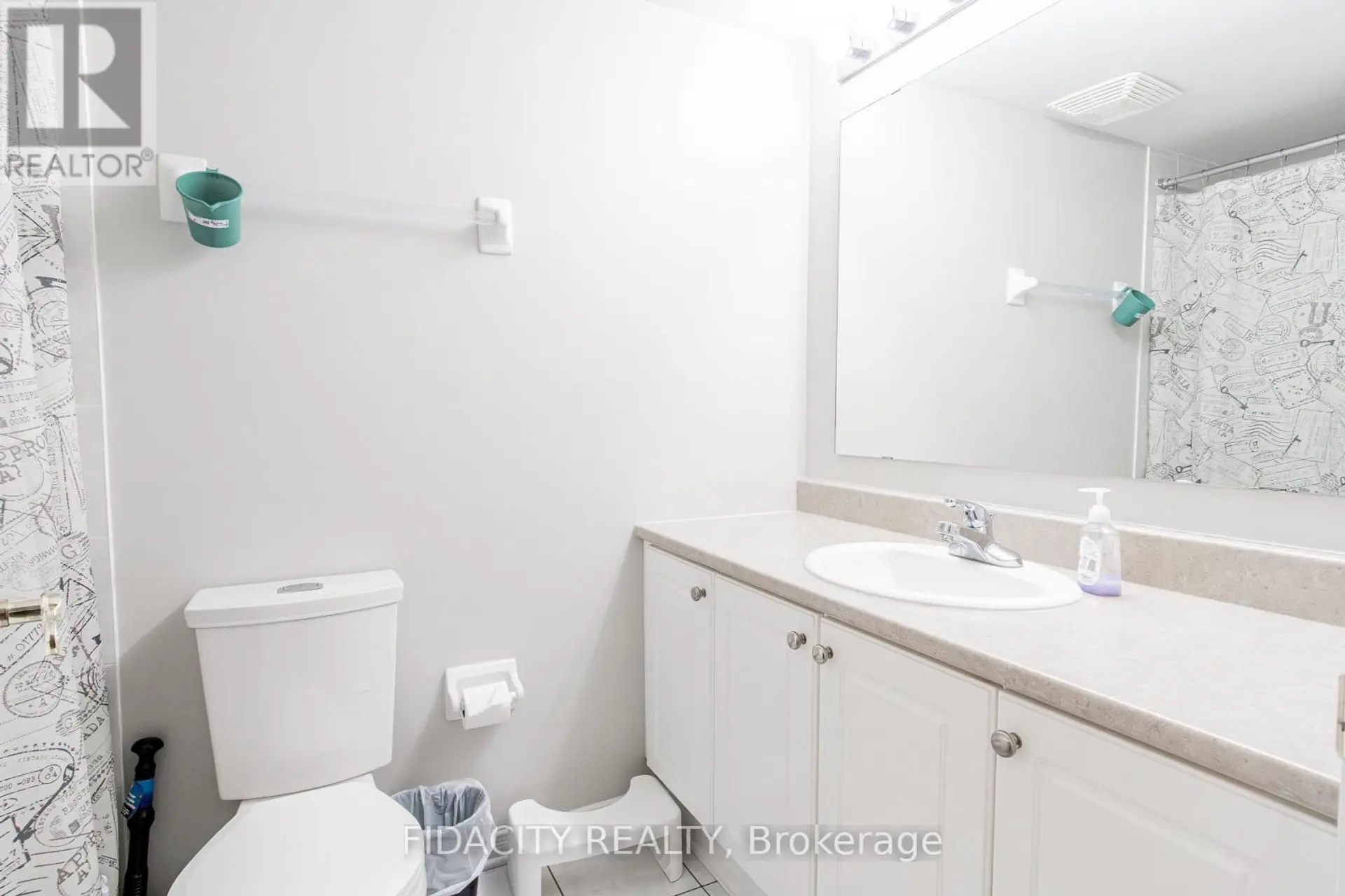 #2E 310 CENTRAL PARK DRIVE - Image 10