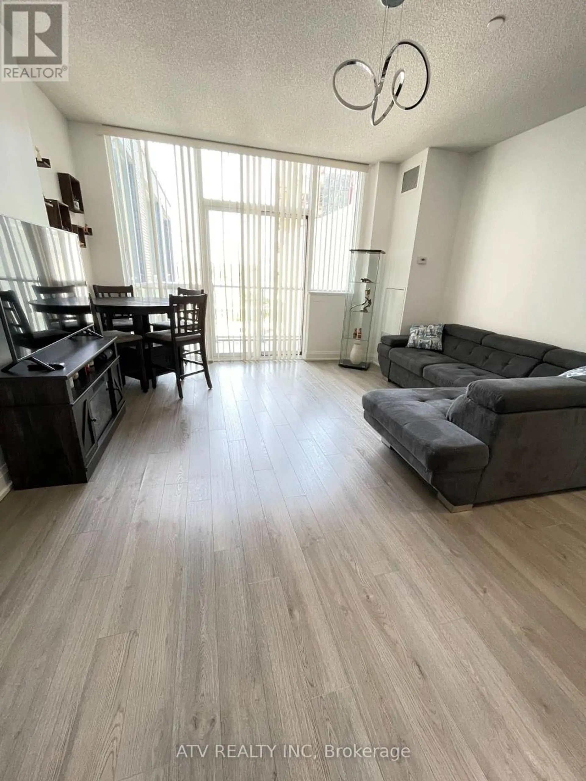 #309 56 ANNIE CRAIG DRIVE - Image 3