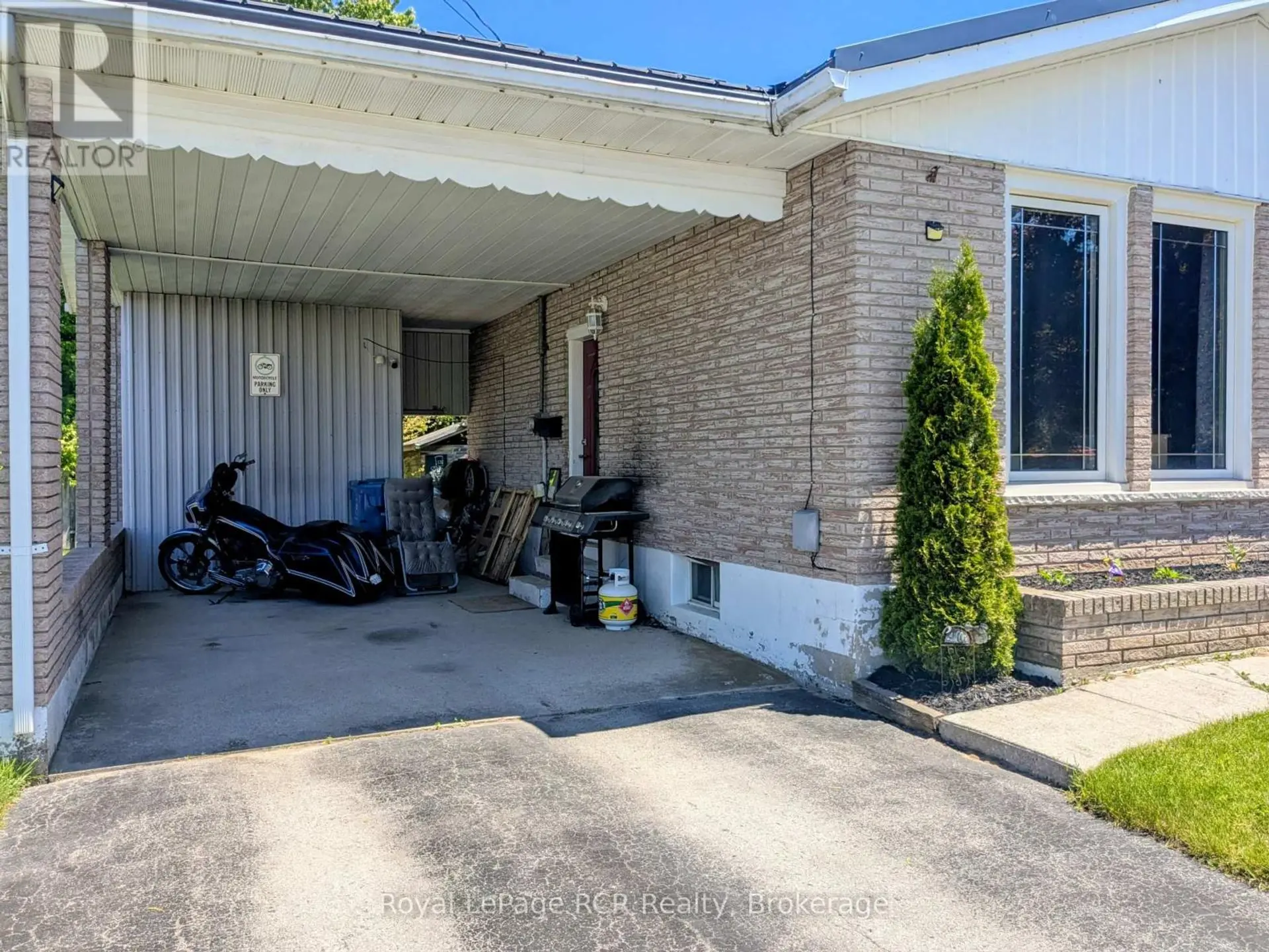 551 15TH AVENUE - Image 2