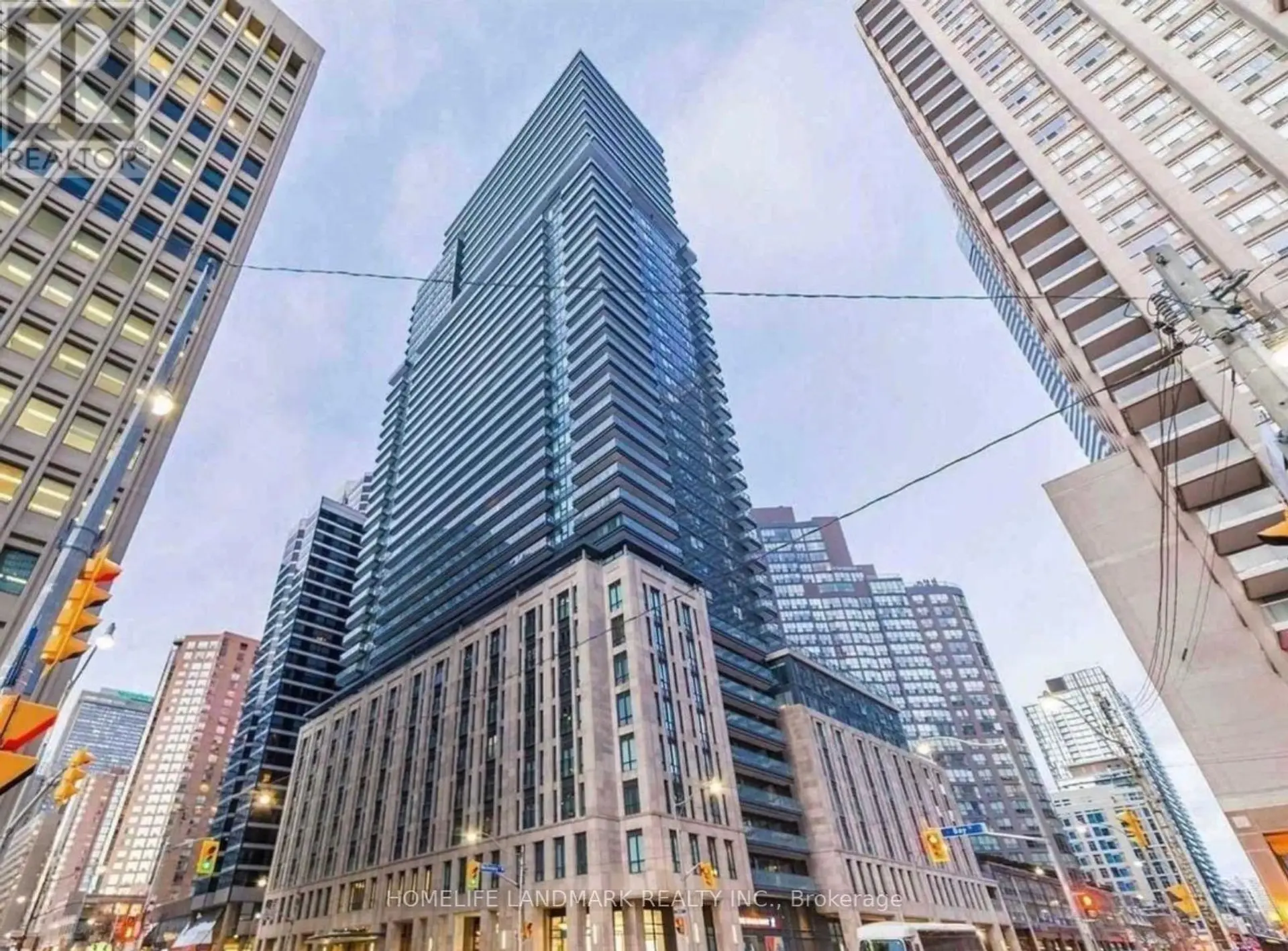 #2907 955 BAY STREET - Image 1
