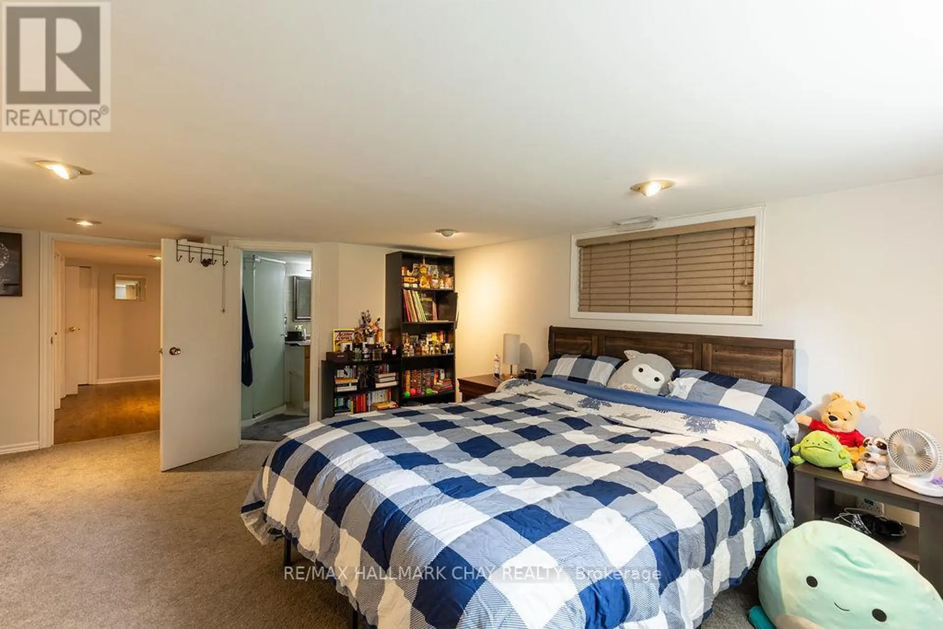 325 INNISFIL STREET - Image 18