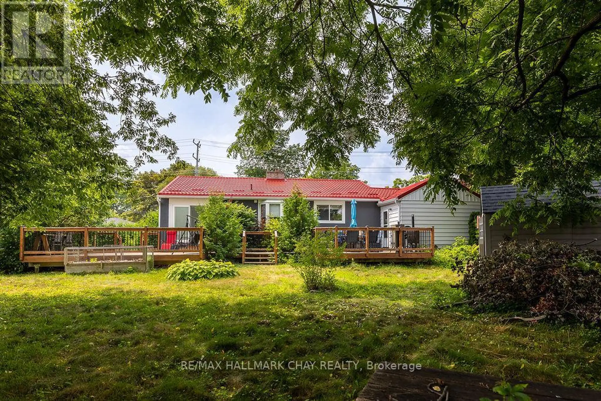 325 INNISFIL STREET - Image 7