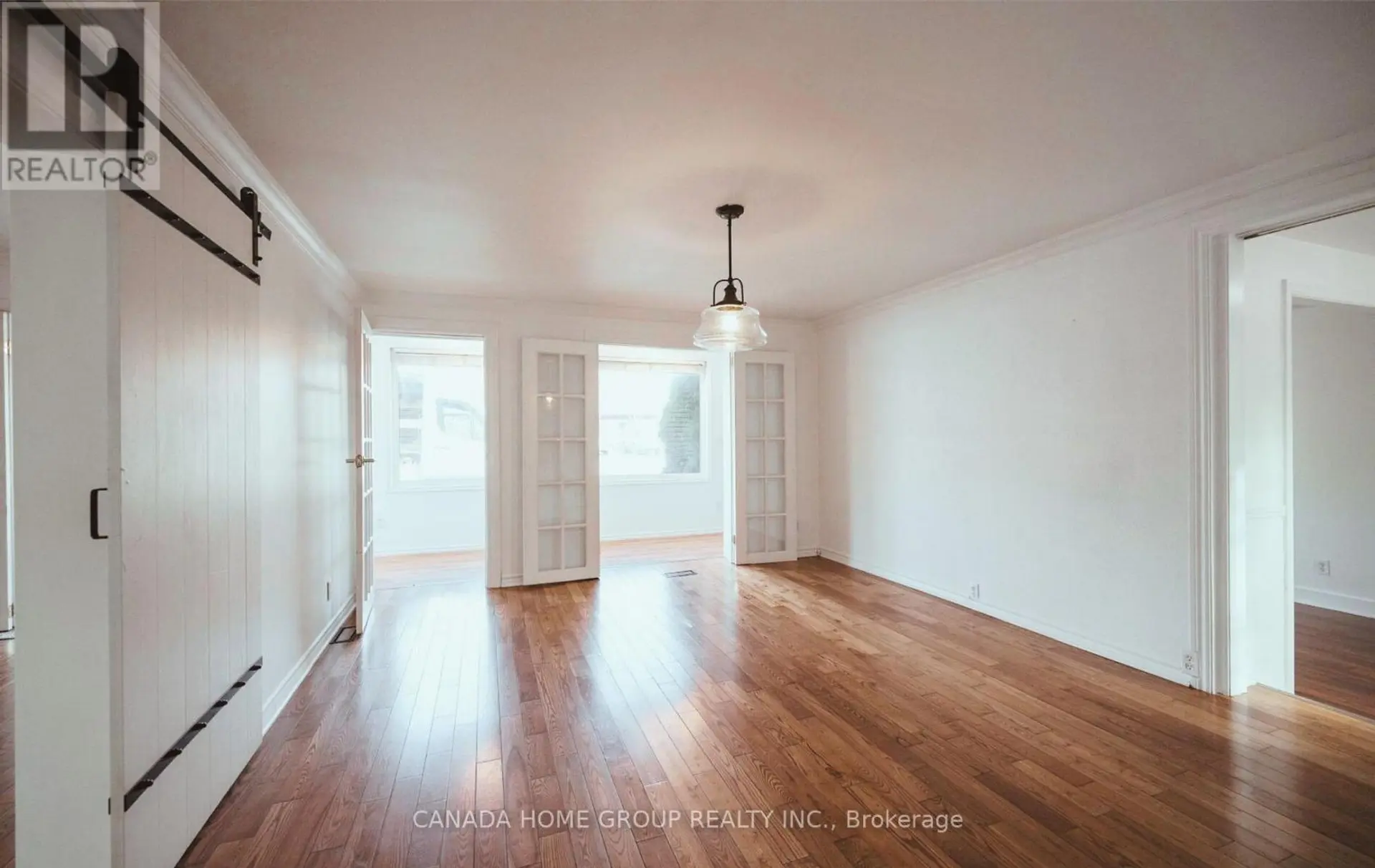 30 MAIN STREET N - Image 5