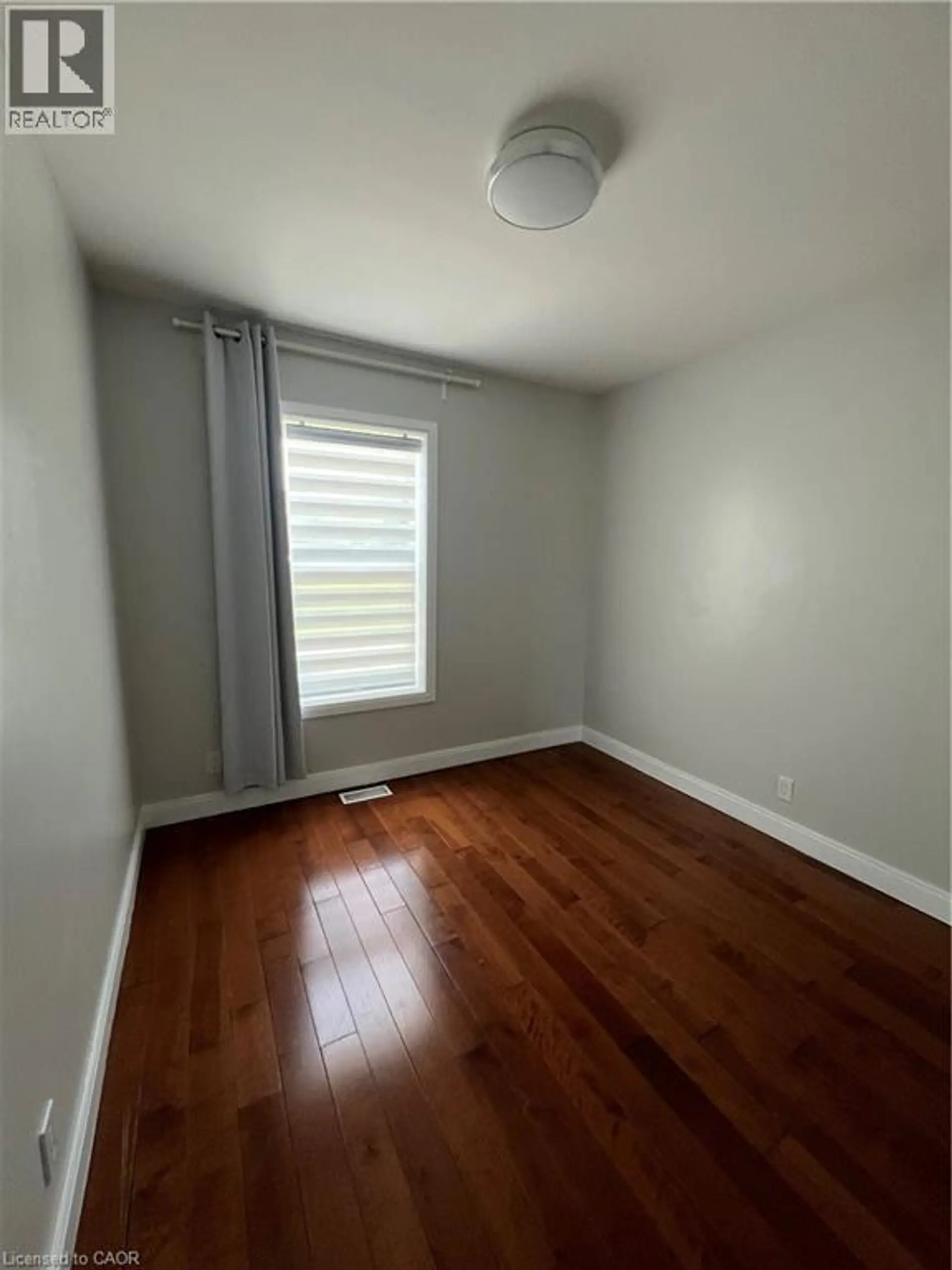 179 S VINE Street S - Image 10