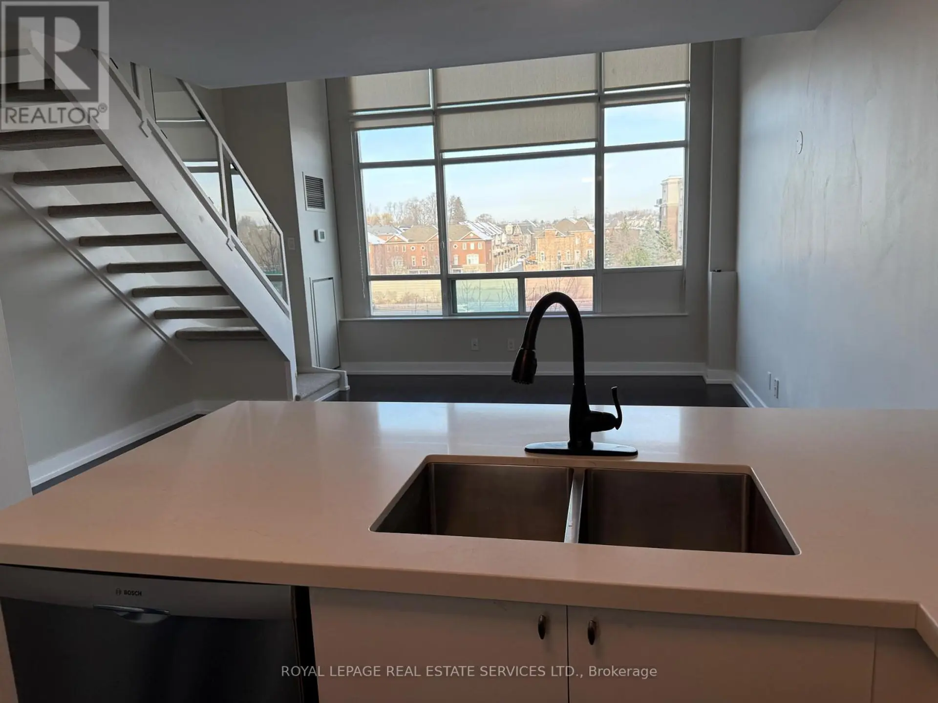 #334 200 MANITOBA STREET - Image 5