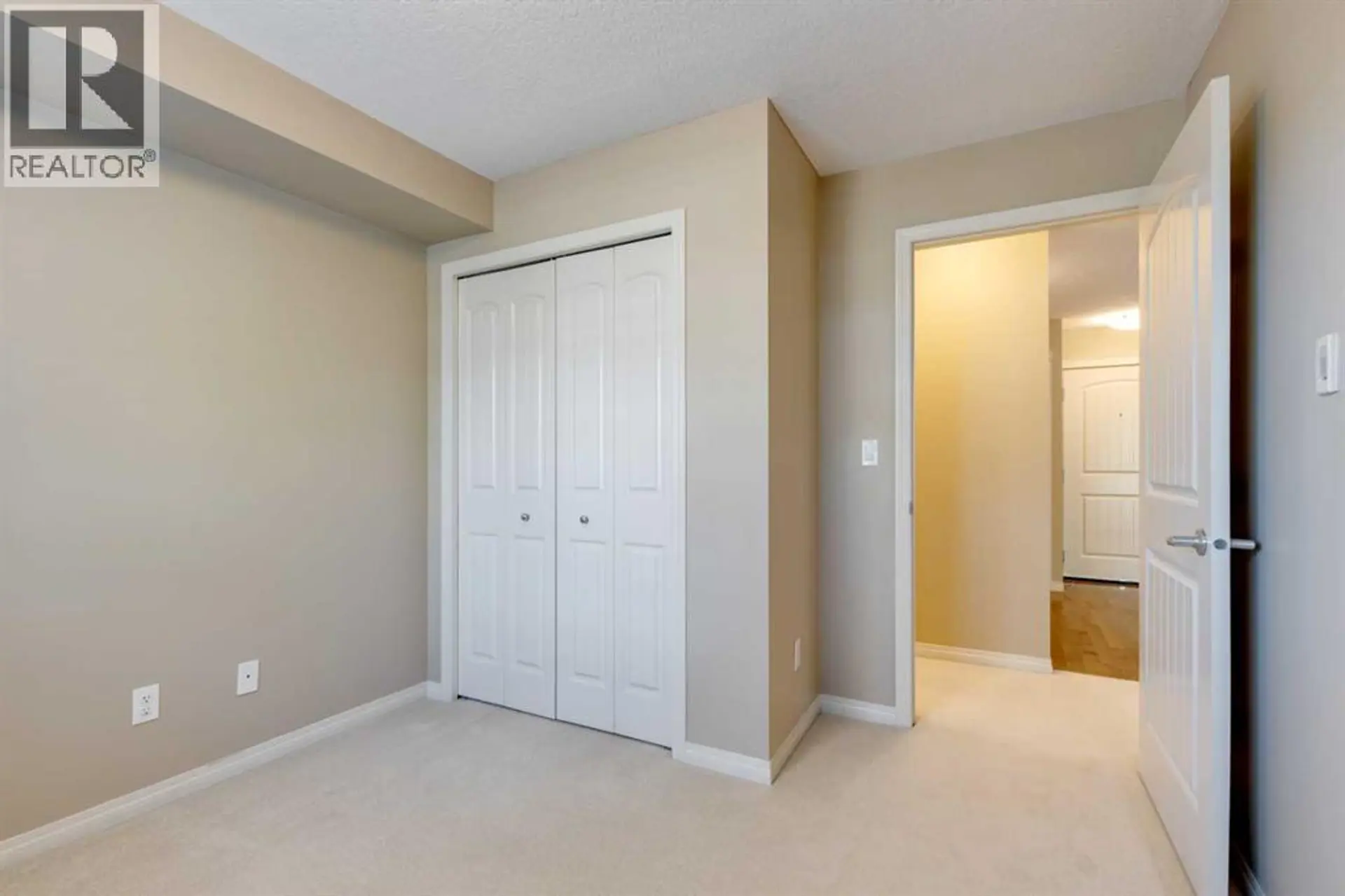 #106 304 Cranberry Park SE - Image 15