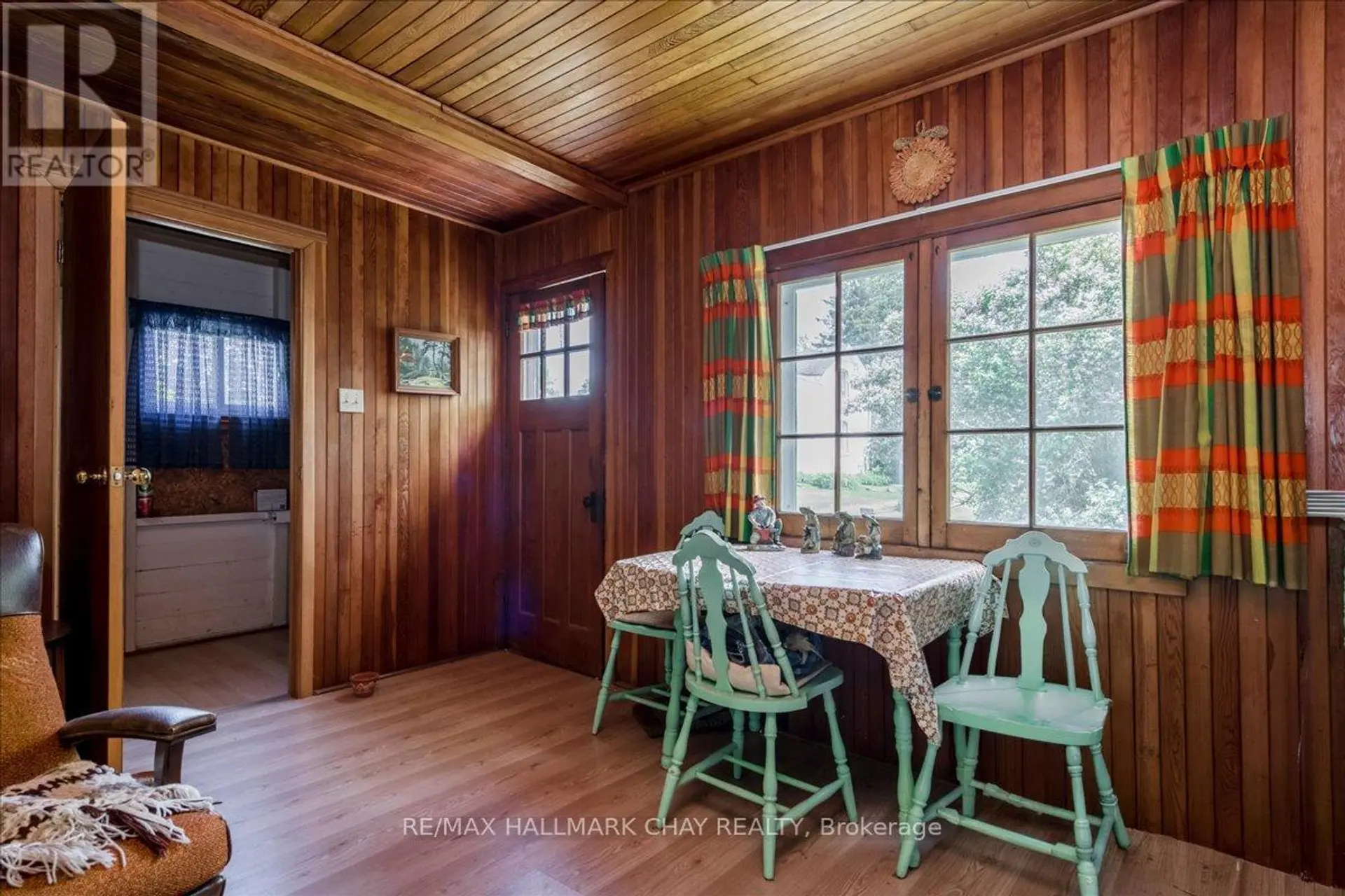 1056 EWART STREET - Image 3