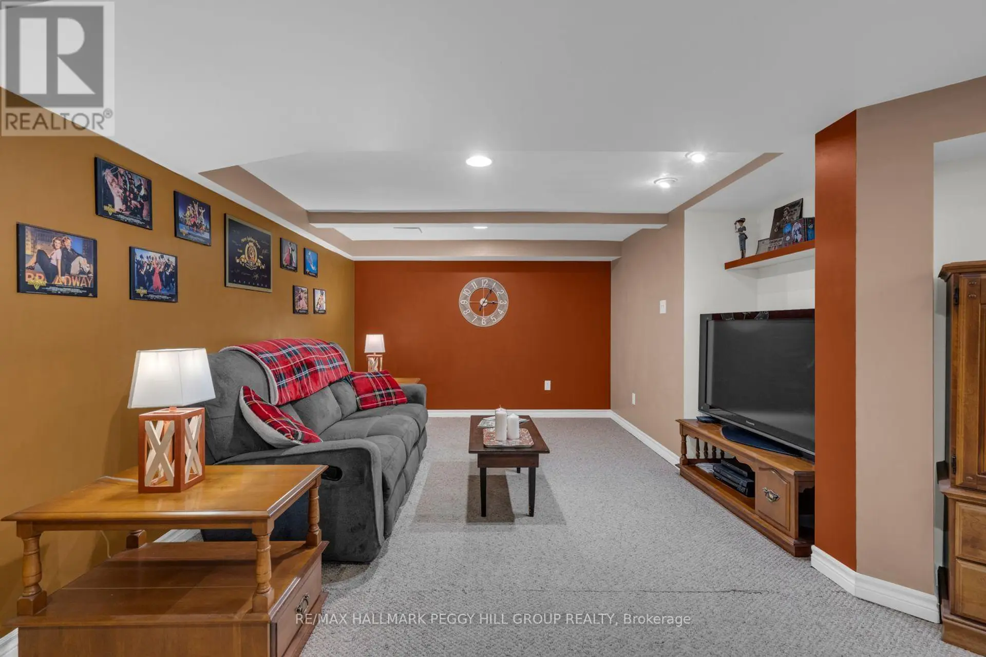 101 DOWNING CRESCENT - Image 12