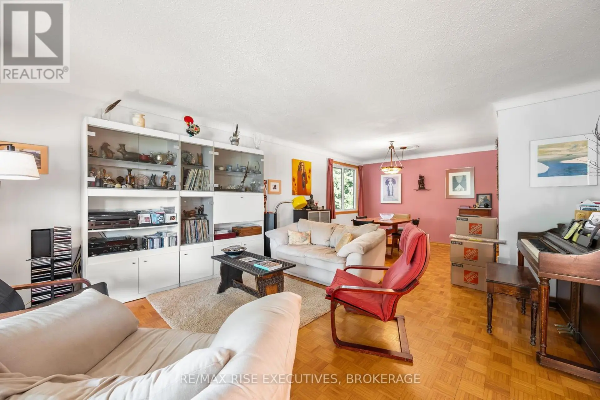 707 LAIDLAW CRESCENT - Image 7