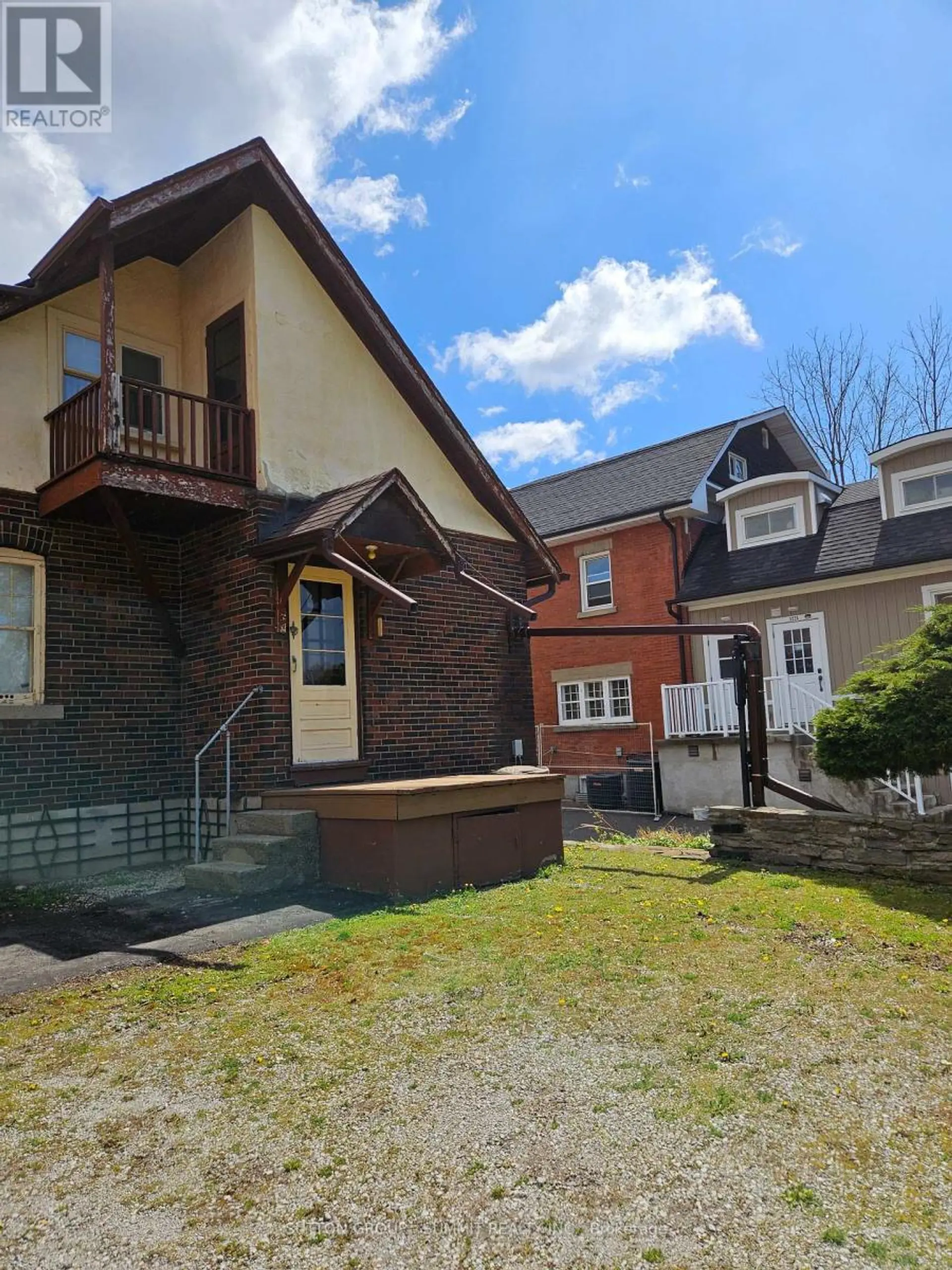 318 QUEEN STREET S - Image 7