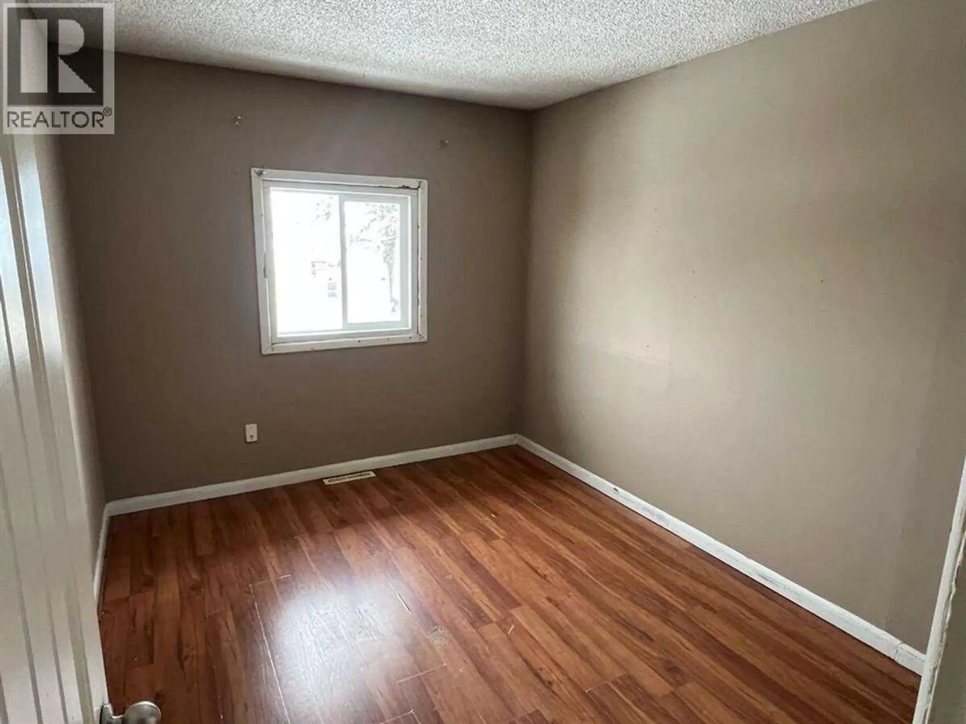 1824 41 Street SE - Image 10