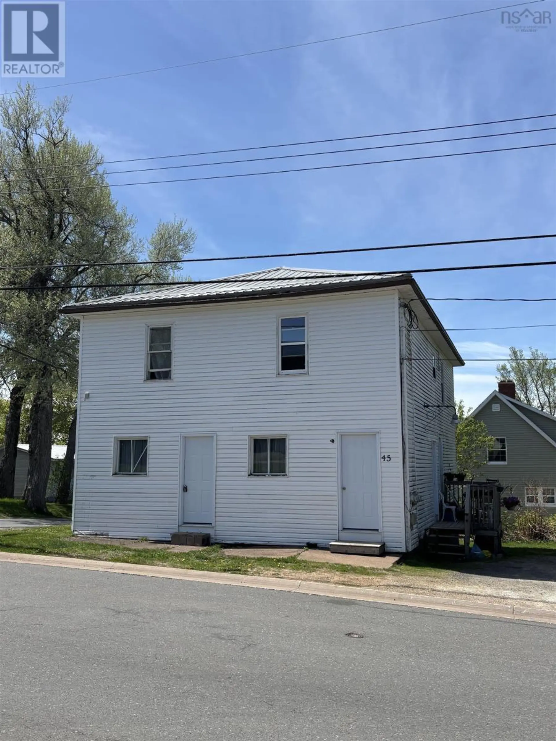 45 Mechanic Street - Image 1