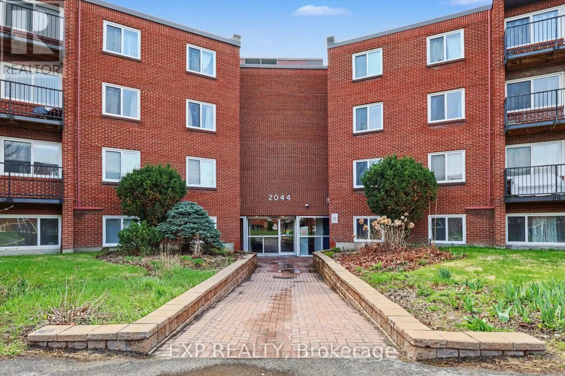 #405A 2044 ARROWSMITH DRIVE - Image 1