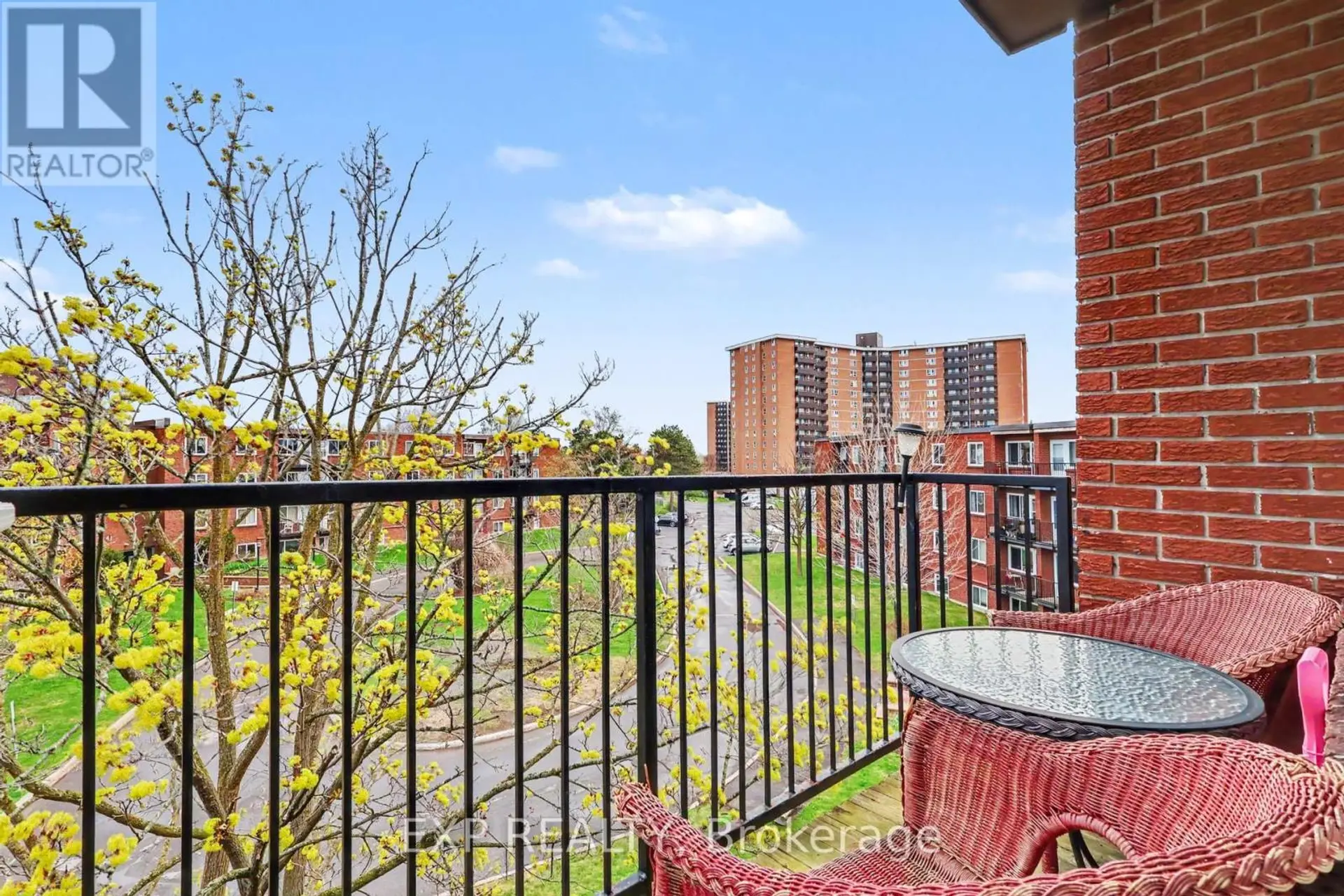 #405A 2044 ARROWSMITH DRIVE - Image 6