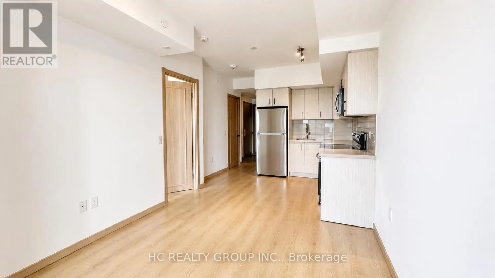 #B1212 3429 SHEPPARD AVENUE E - Image 4