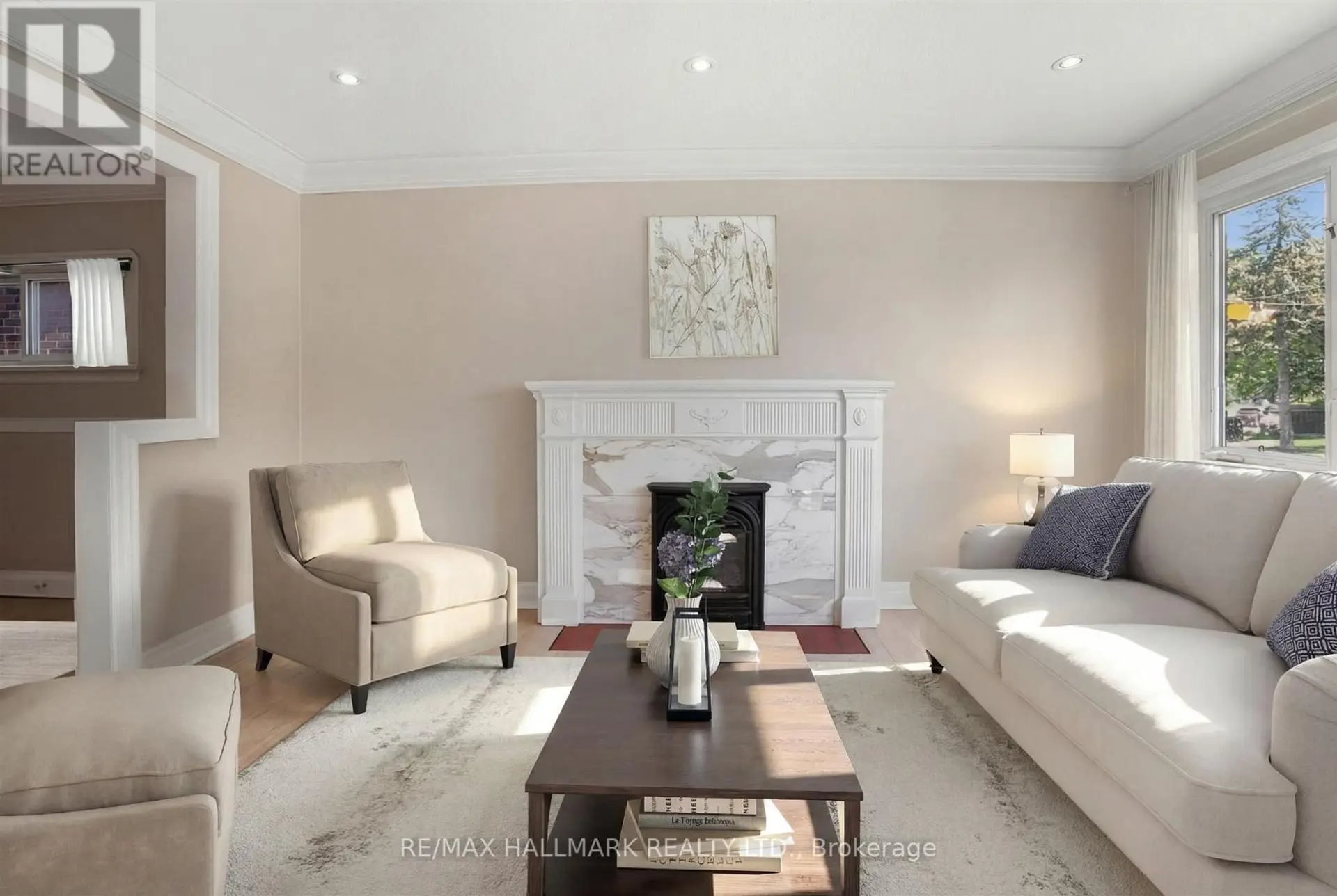 34 CLONMORE DRIVE - Image 3