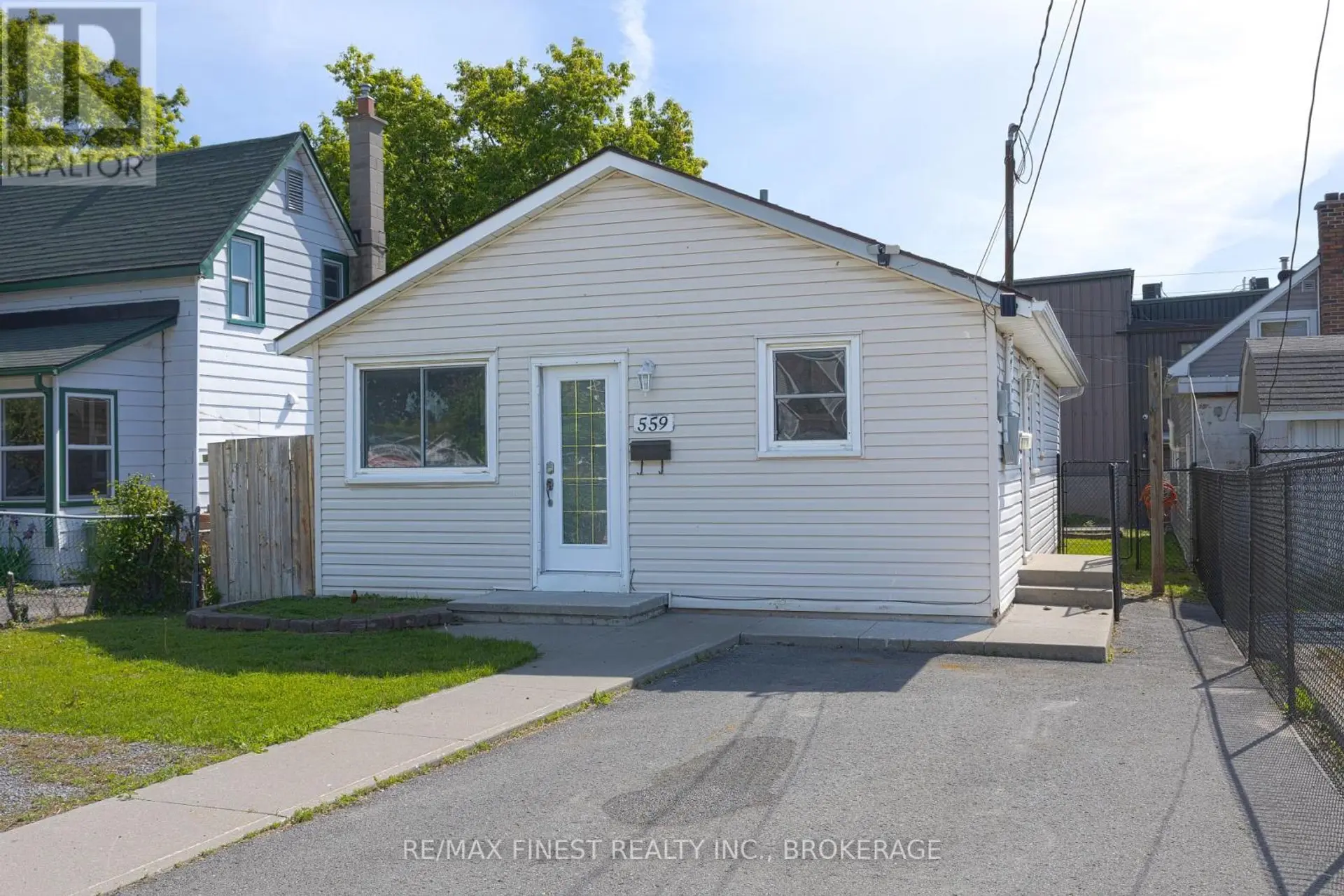 559 MACDONNELL STREET - Image 1