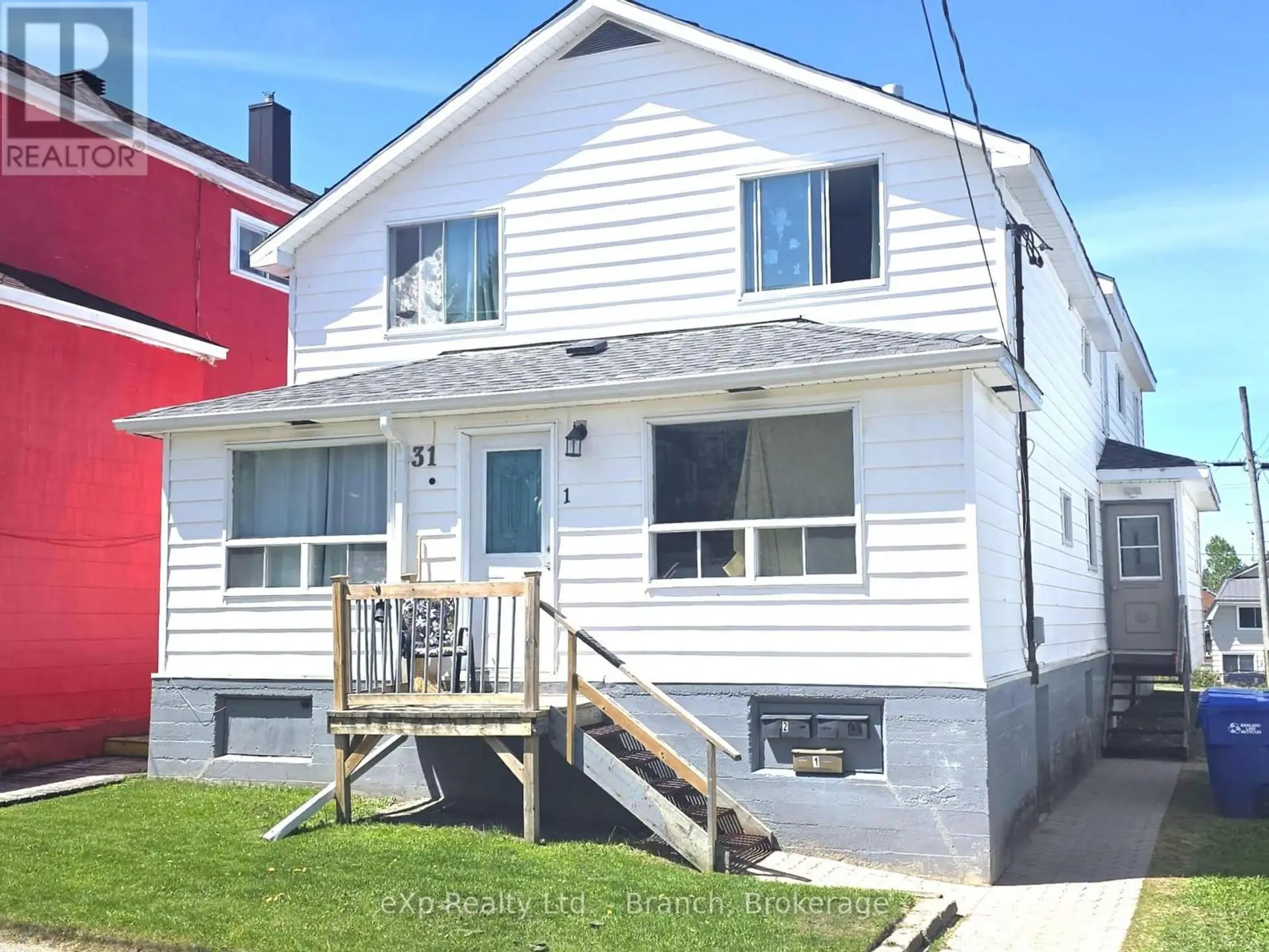 31 WOODS STREET - Image 1
