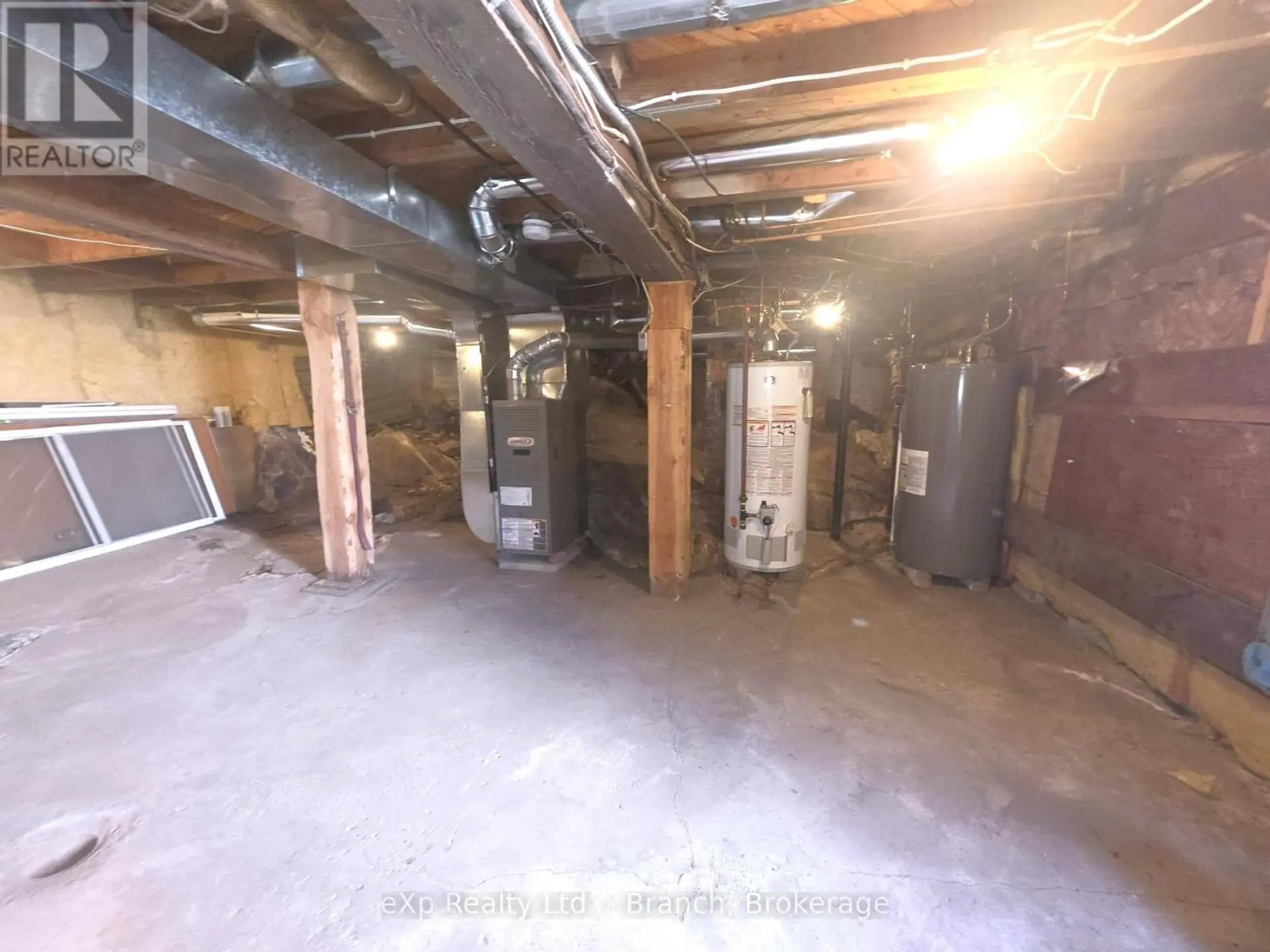 31 WOODS STREET - Image 20